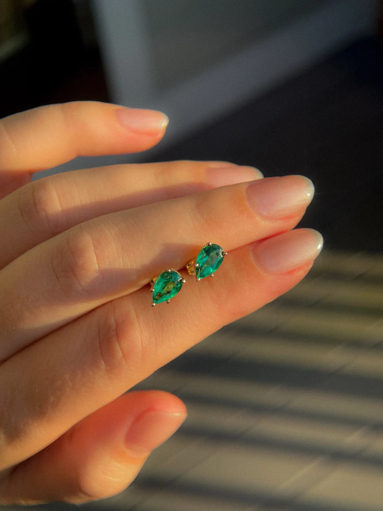 18k Pear Shaped Emerald Earrings