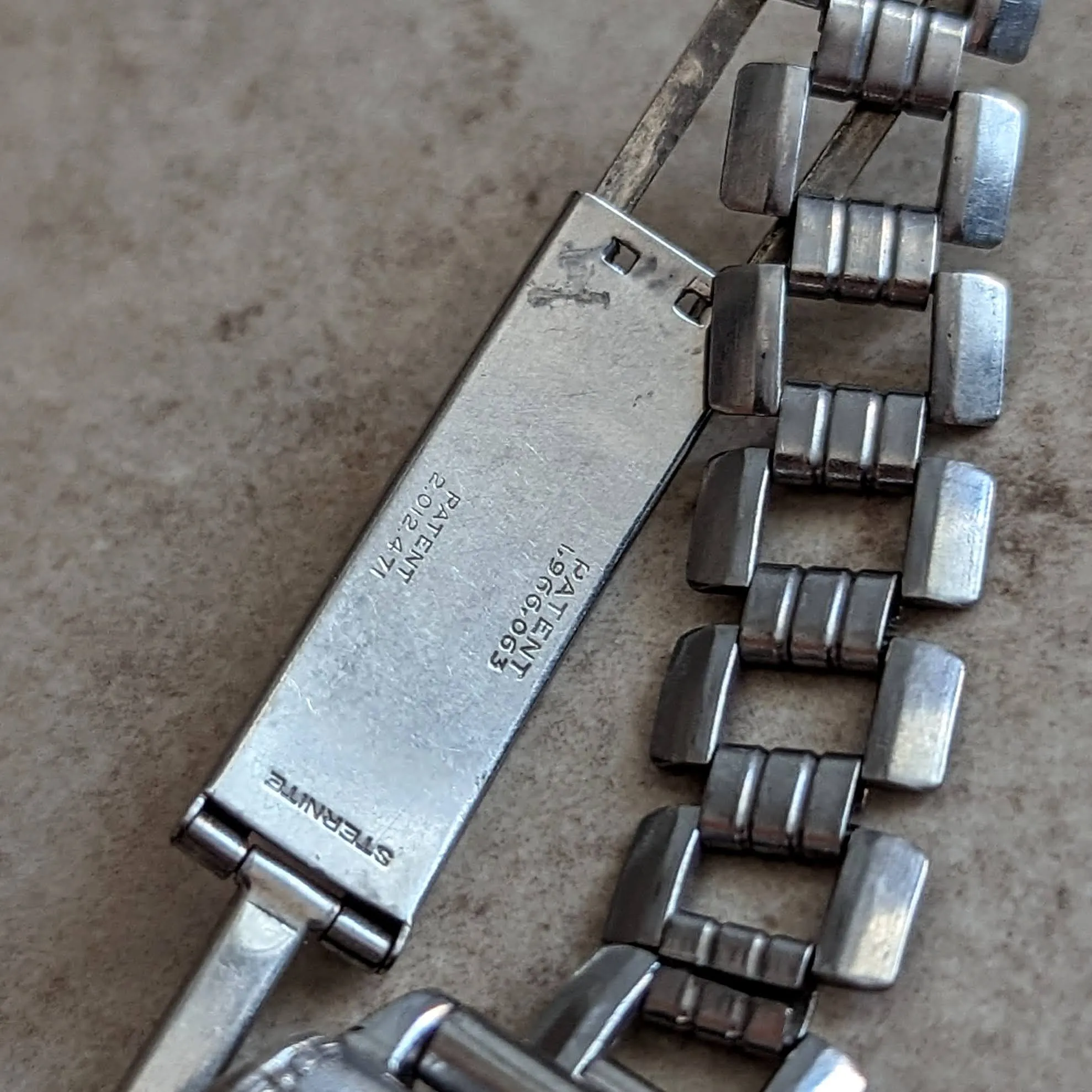 1935 Art Deco WALTHAM Wristwatch 15 Jewels Vintage U.S.A. Made Watch