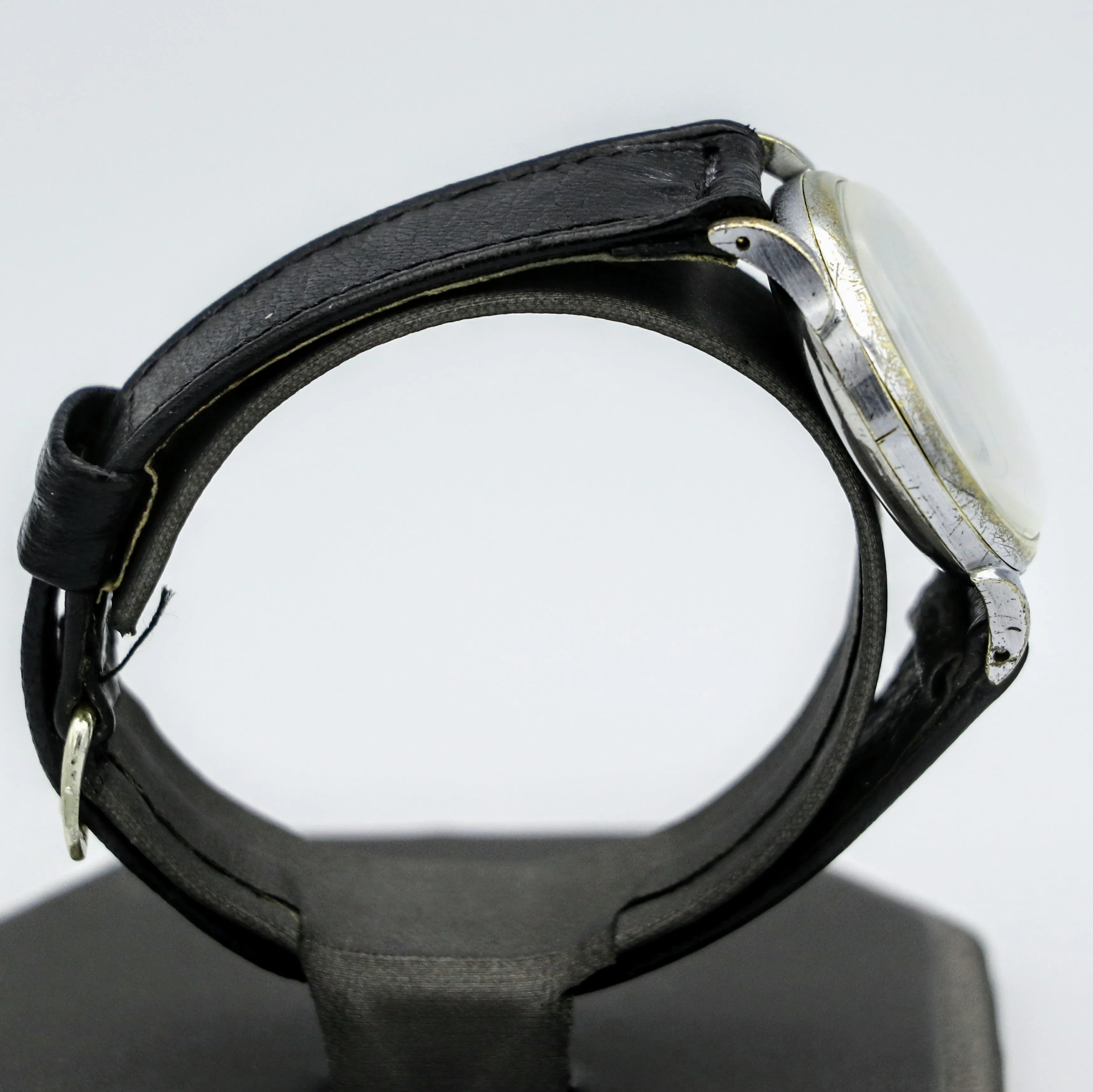 1940s RECORD Bumper Automatic Wristwatch Swiss Made Cal. 171 20 Jewels Watch