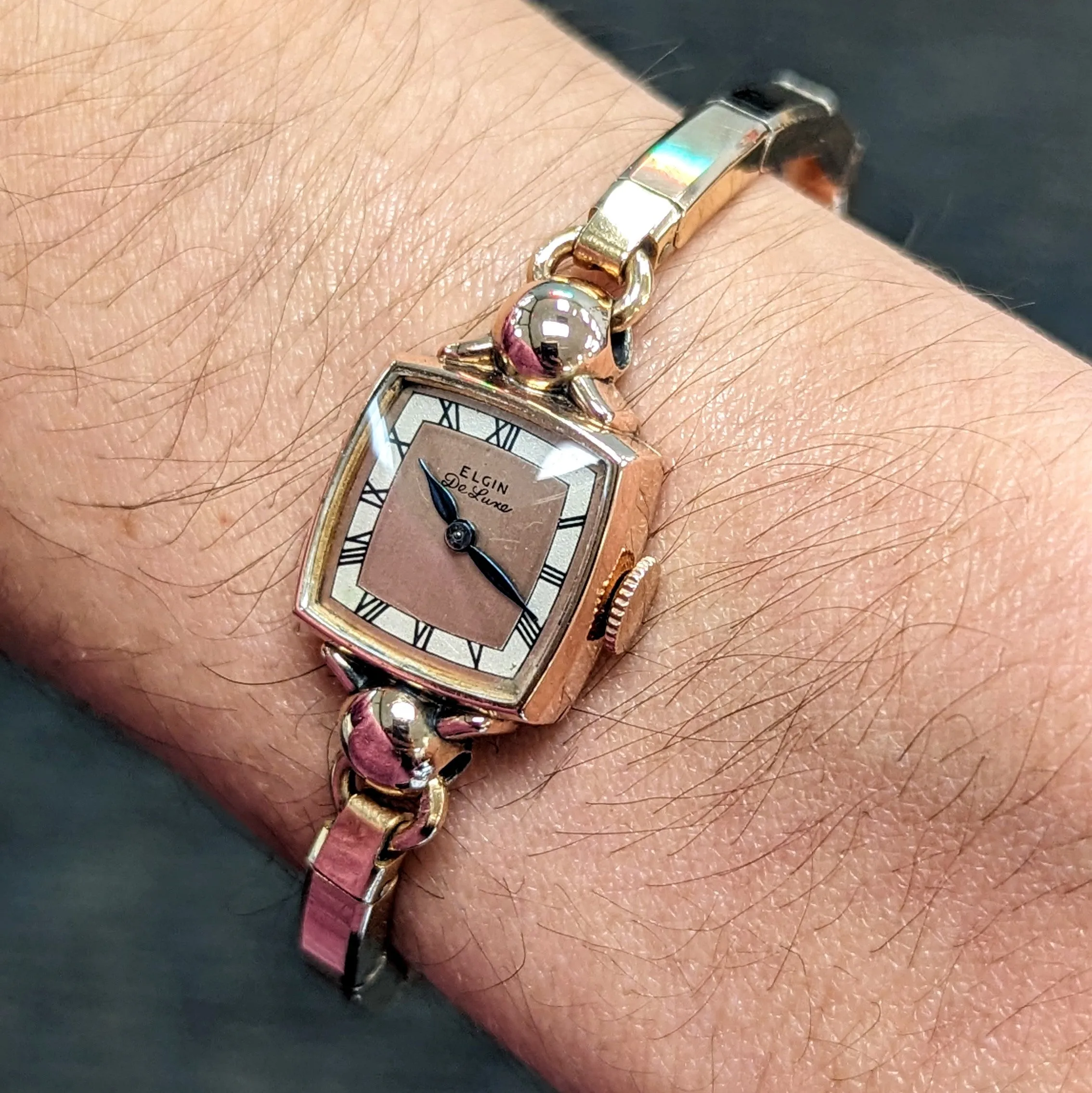 1941 ELGIN De Luxe Ladies Watch 17 Jewels Grade 617 U.S.A. Wristwatch - 10K Rose G.F.