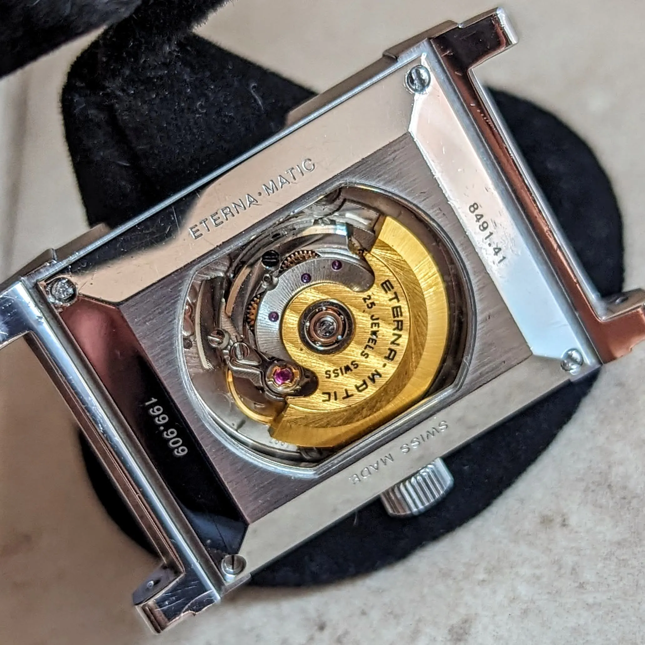 1990s ETERNA-MATIC Wristwatch 25 Jewels Cal. ETA 2681 Automatic Watch