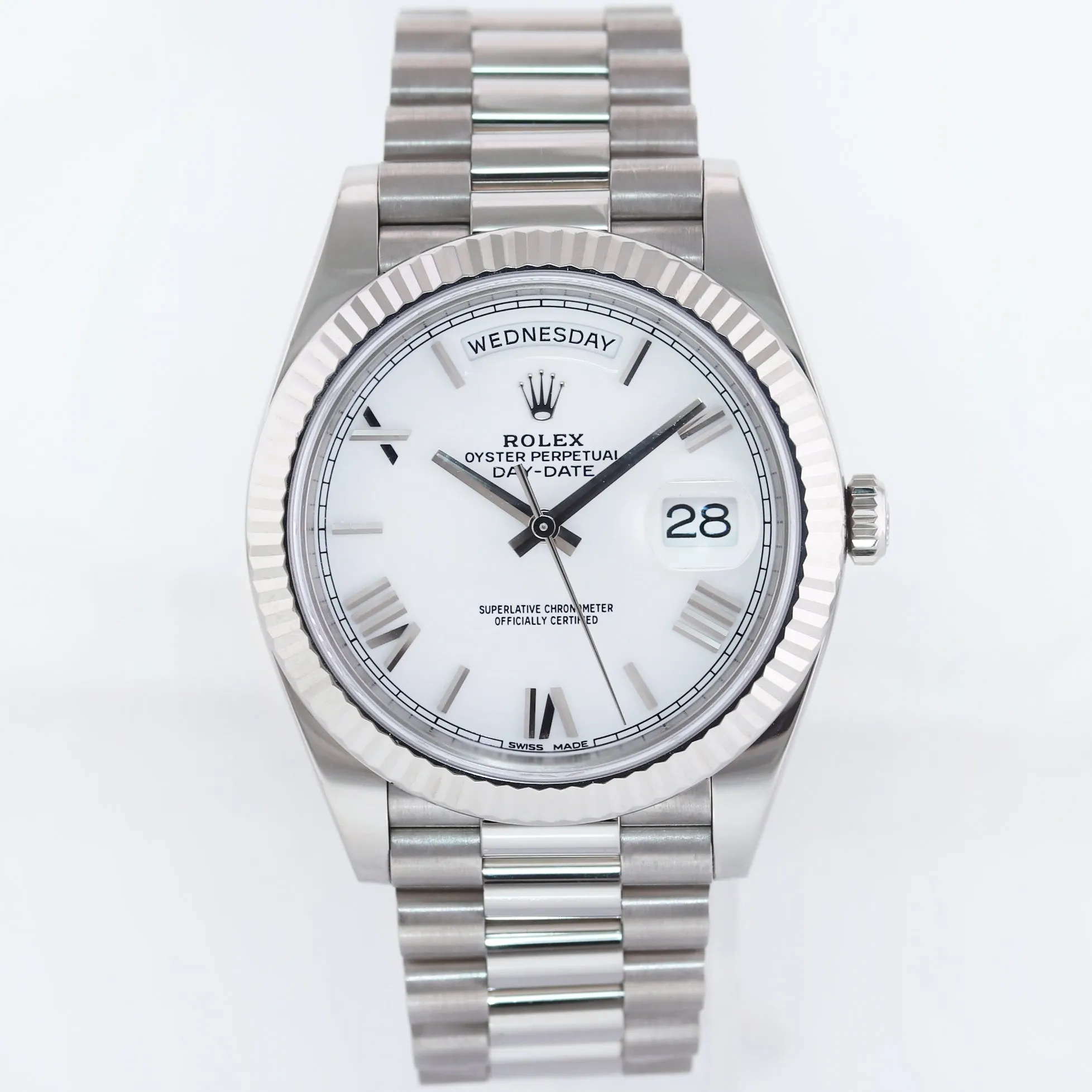 2019 MINT Rolex Day Date 40 White Gold President White Roman 228239 Watch Box