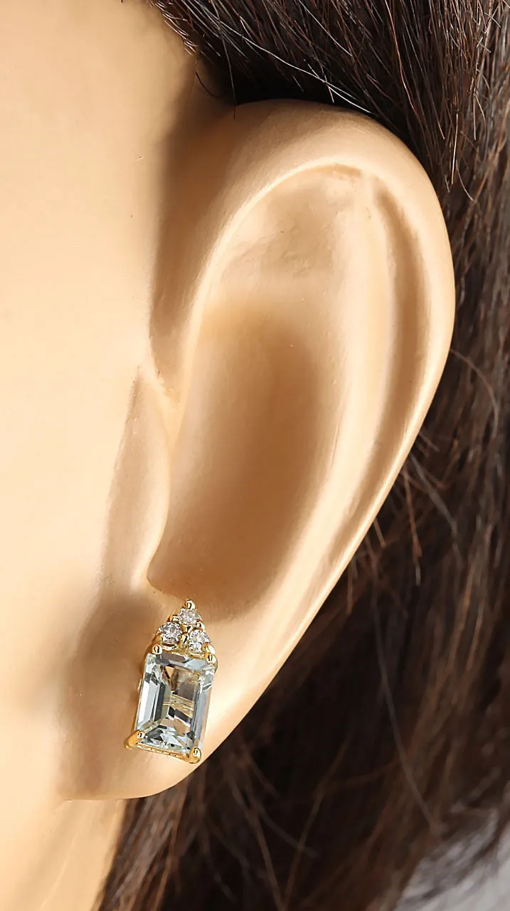 2.65 Carat Natural Aquamarine 14K Yellow Gold Diamond Earrings