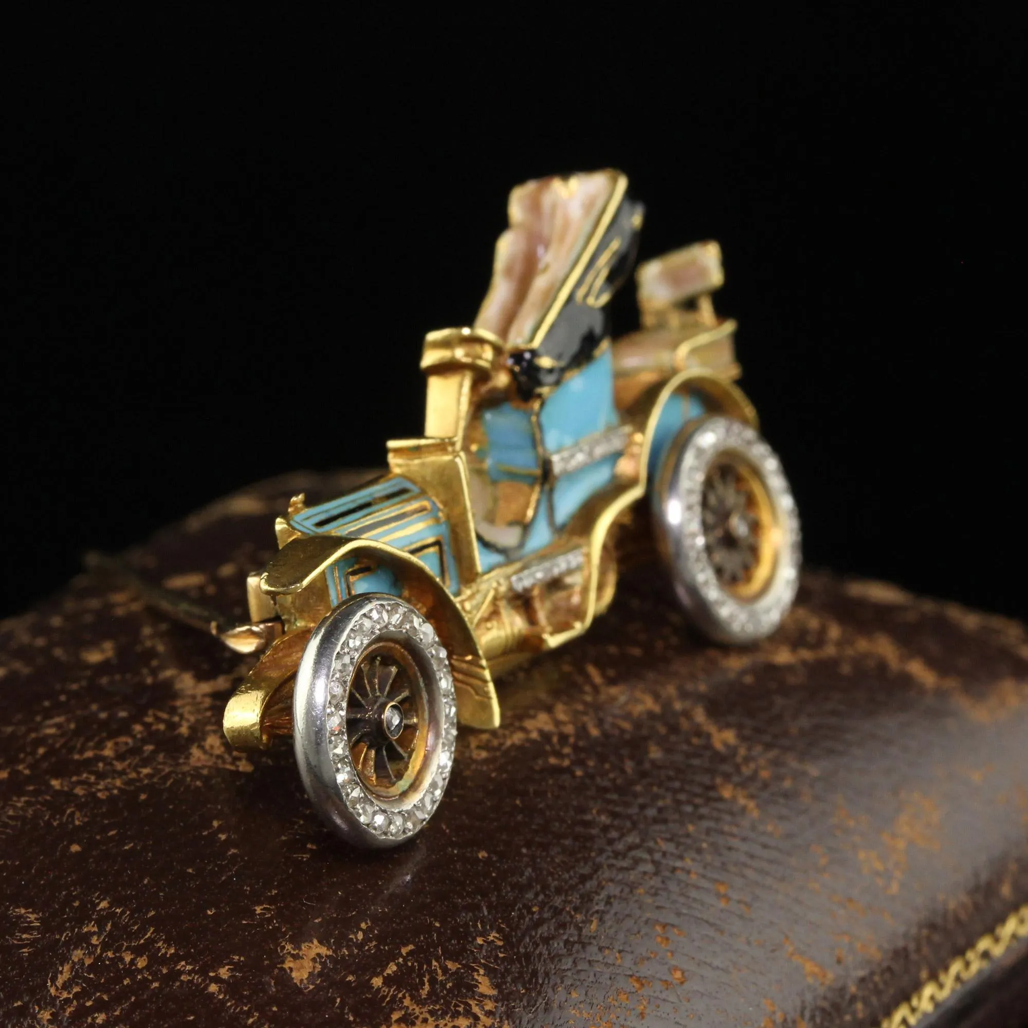 Antique Art Nouveau French 18K Yellow Gold Old Cut Diamond Enamel Buggy Car Pin