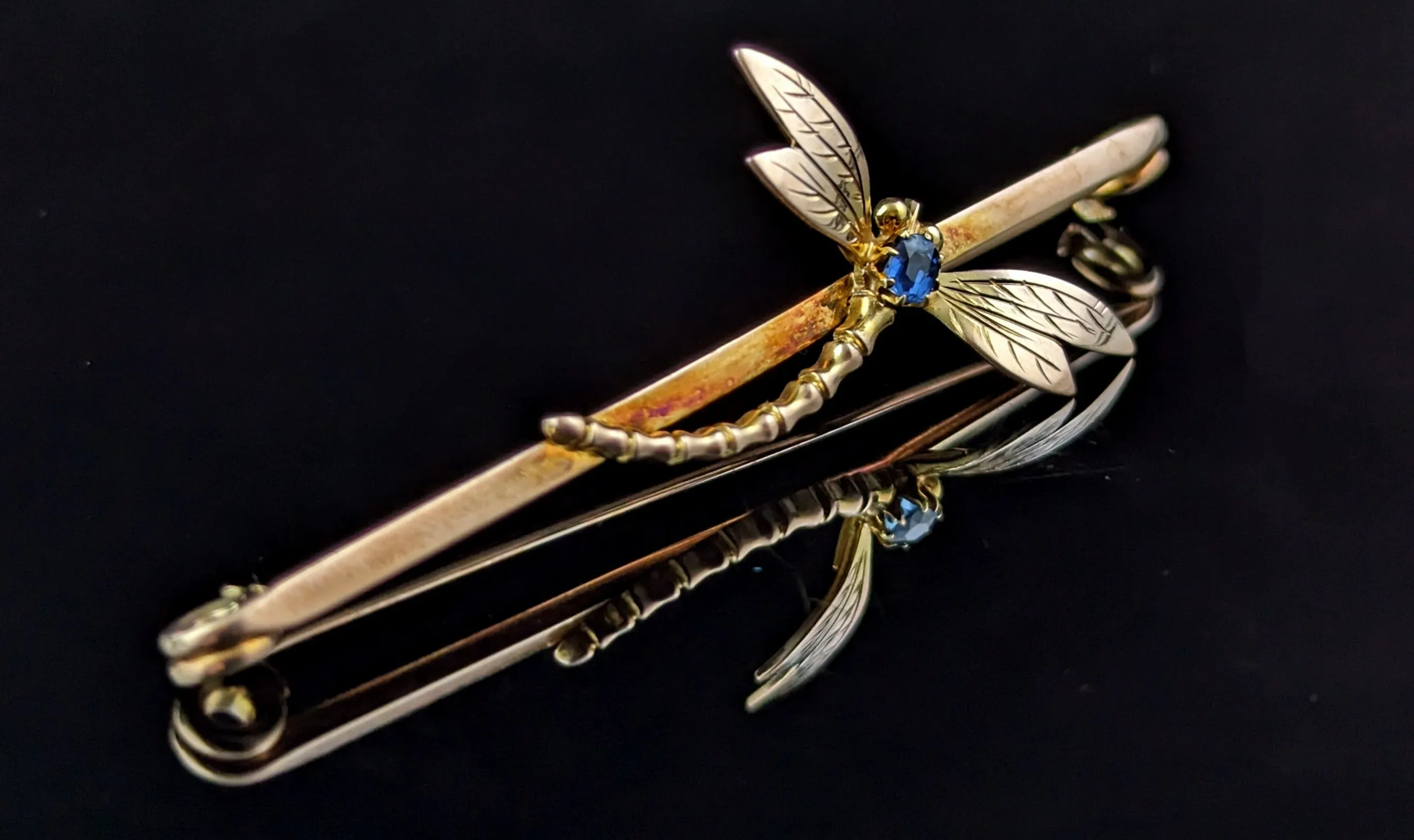 Antique Sapphire Dragonfly brooch, 9ct yellow gold, Art Nouveau