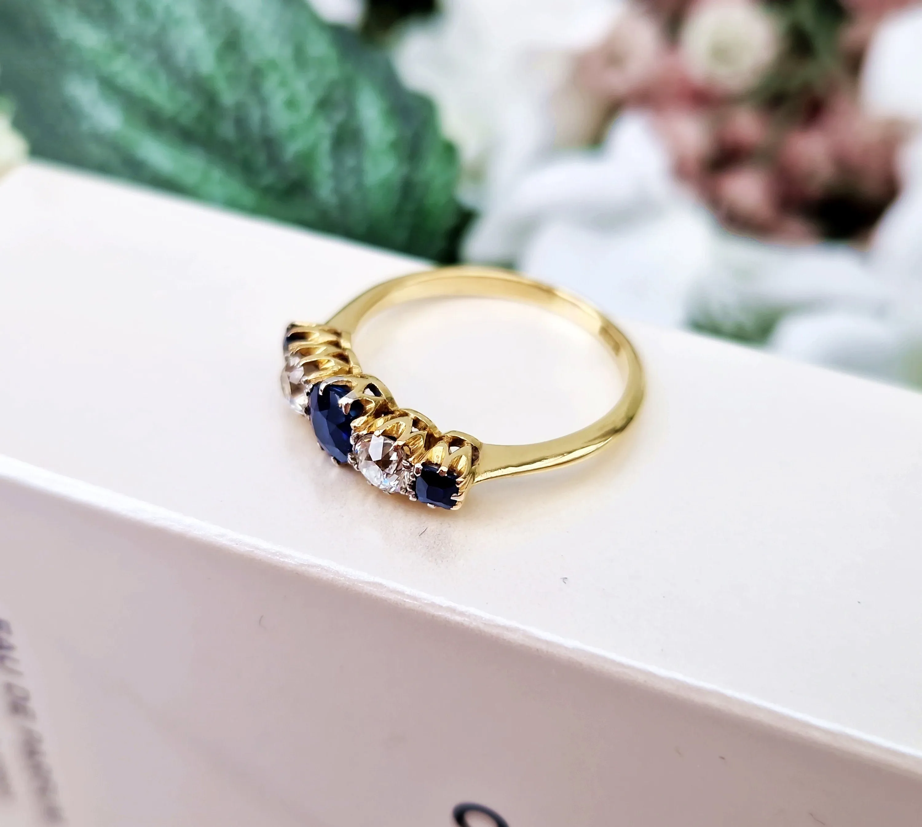 Antique Victorian 18ct Gold Classic Sapphire and Old Cut Diamond 5 Stone Band Ring / Size N 1/2 or 7.25