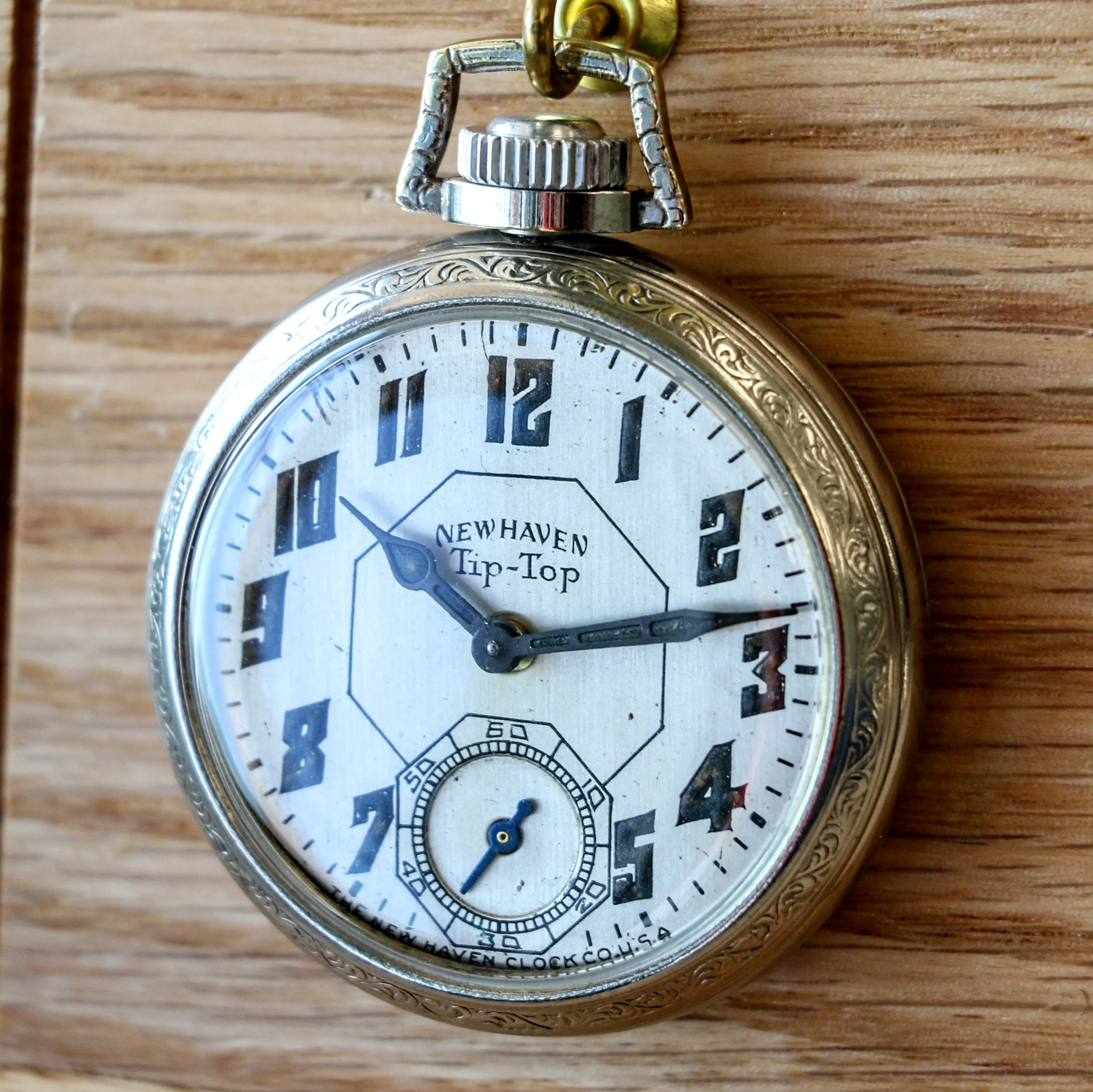 Art Deco NEW HAVEN Tip-Top Pocket Watch 16s U.S.A. Made Manual Wind Timepiece