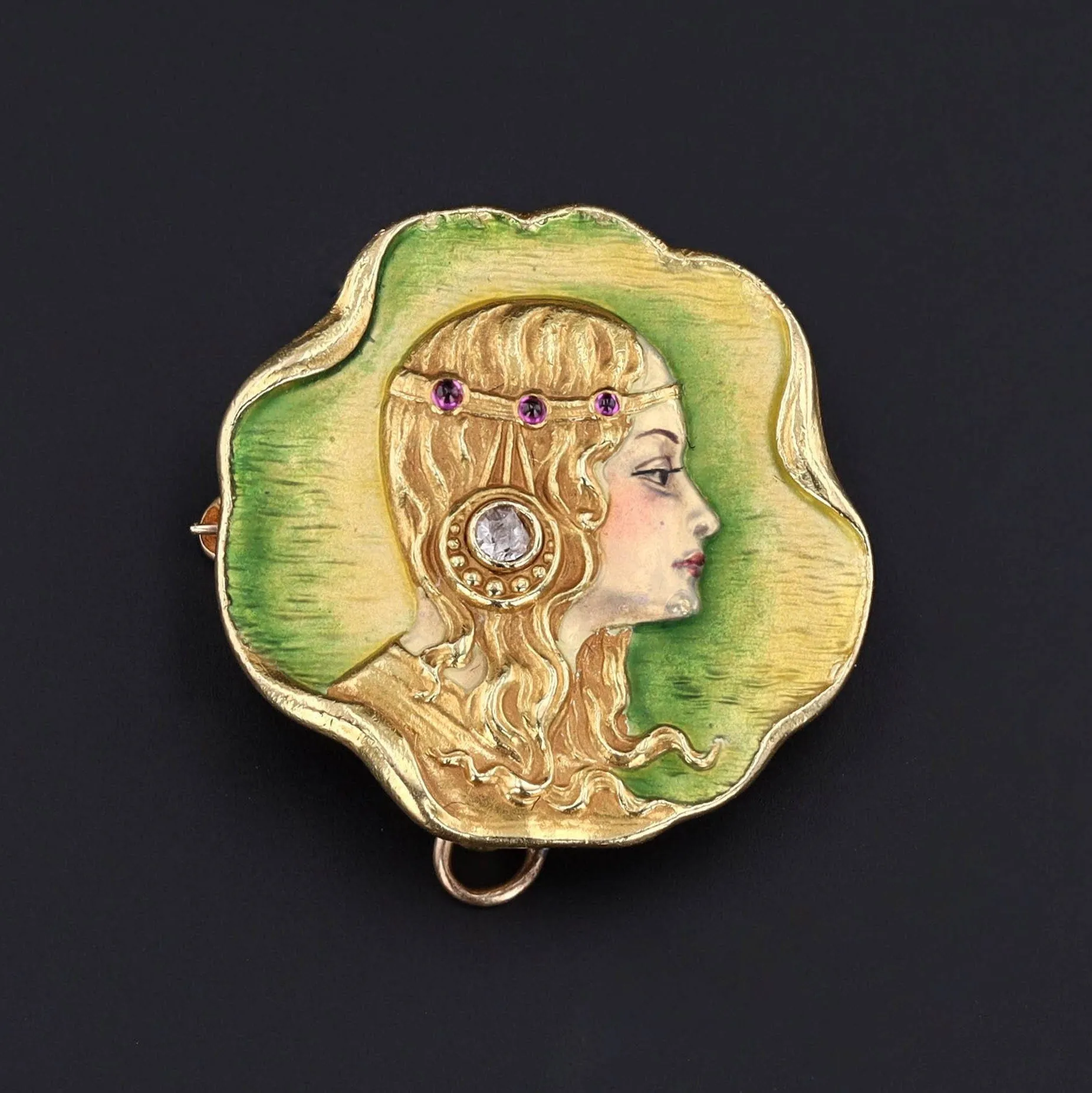 Art Nouveau Enamel Woman Brooch of 18k Gold