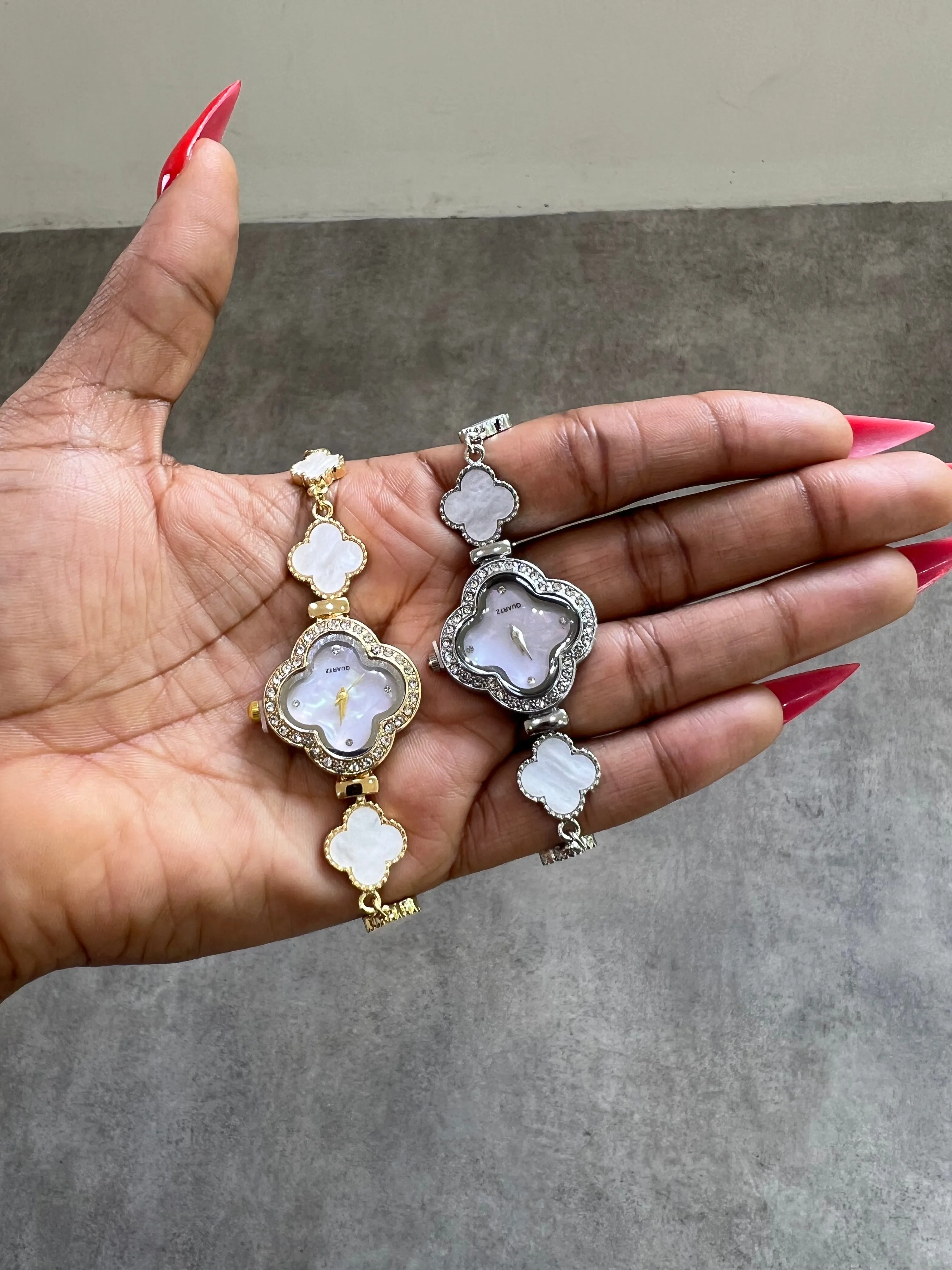 Chic vintage watch bracelet