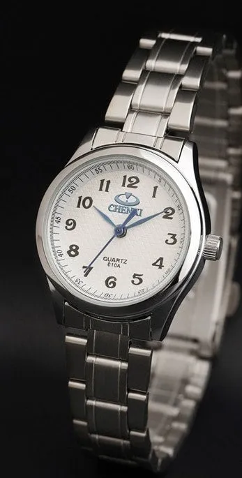 Classic Luxury Quartz Watches for Women