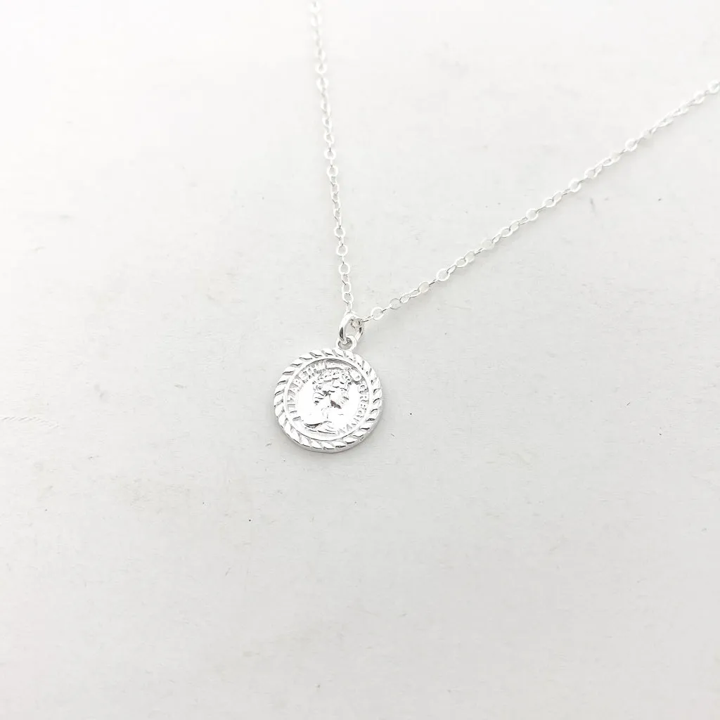 Elizabeth Mini Coin Necklace | Silver