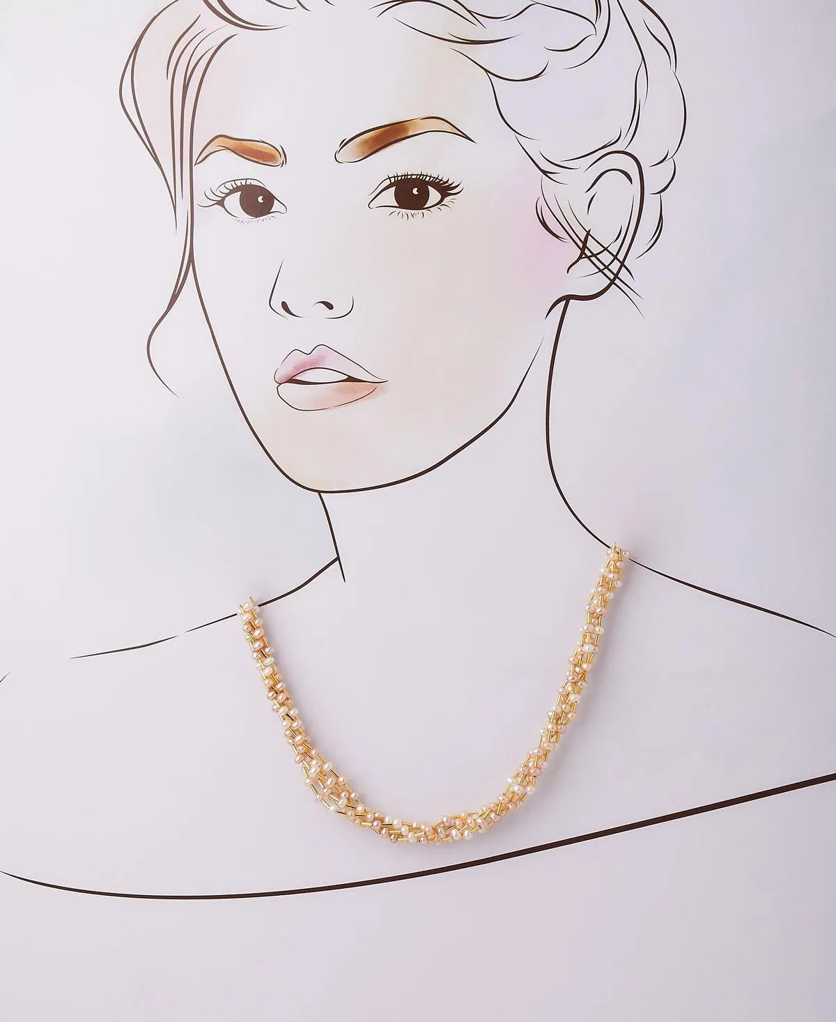 Fashionable Real Pearl Necklace
