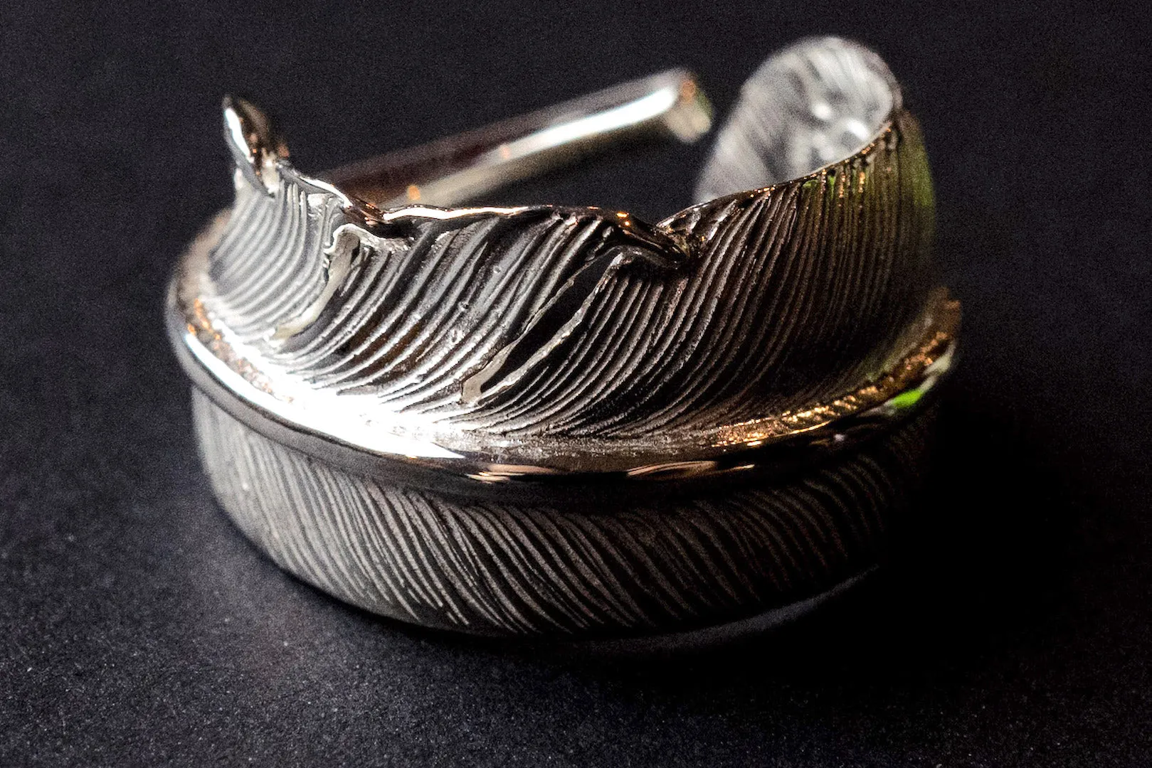 First Arrow's Large Feather Ring (R-015)