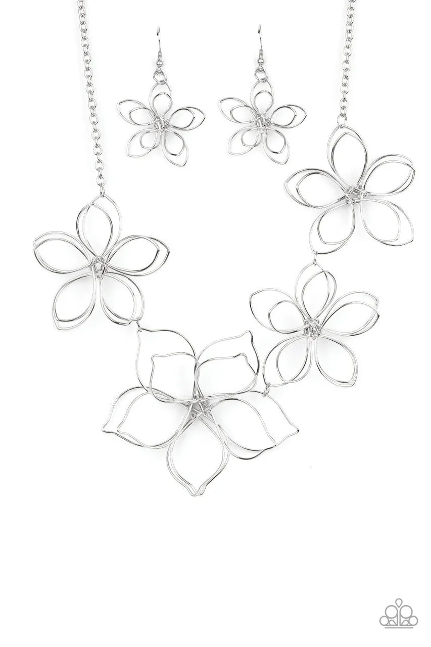 Flower Garden Fashionista Silver Paparazzi Necklace