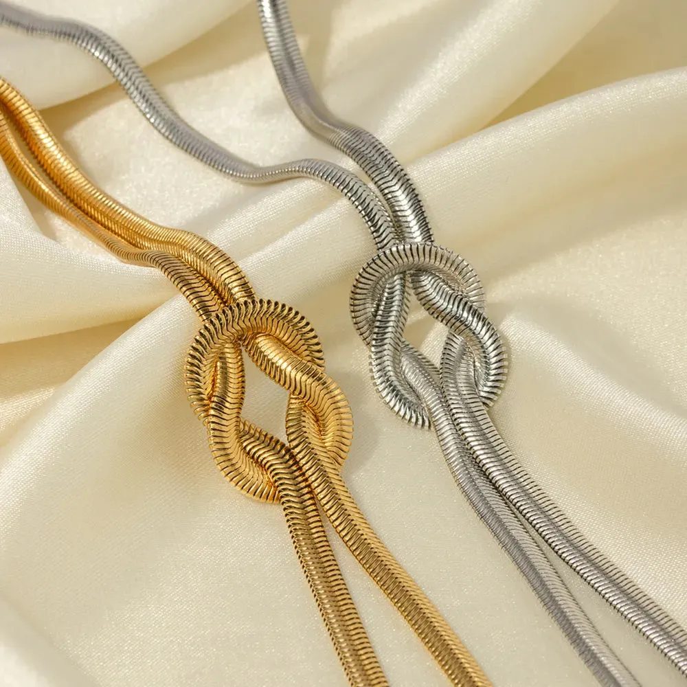 Golden Tides Double-Layer Herringbone Choker