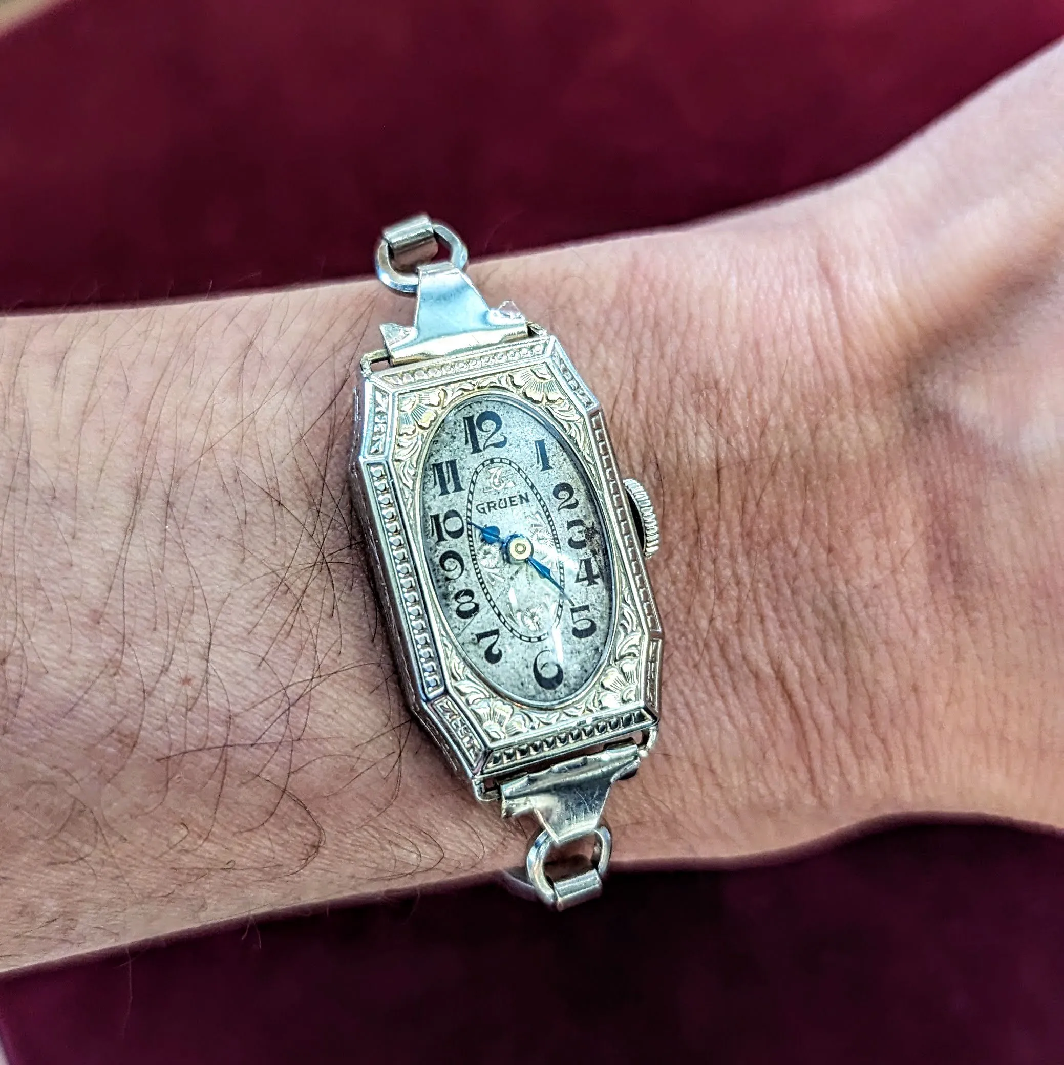 GRUEN Guild Art Deco Ladies Watch  Cal. 163 15 Jewels 3ADJ Swiss Made Vintage Wristwatch - ALL ORIGINAL