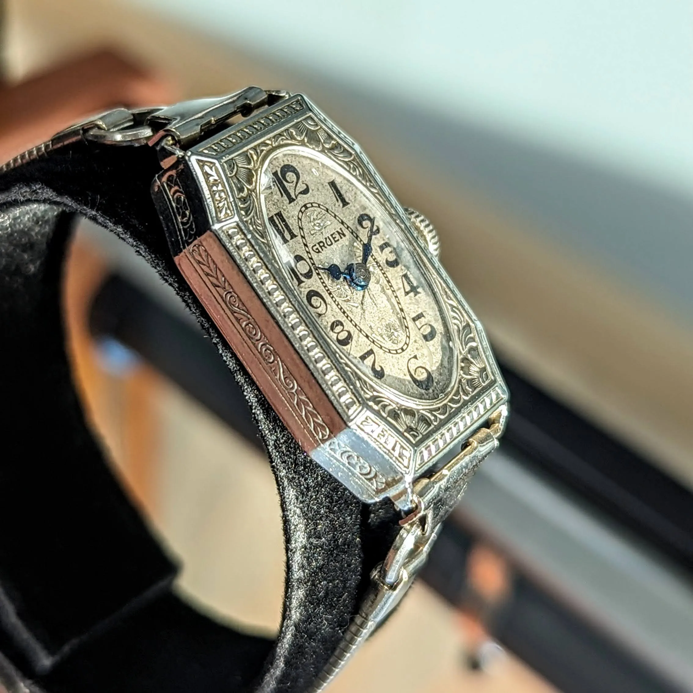 GRUEN Guild Art Deco Ladies Watch  Cal. 163 15 Jewels 3ADJ Swiss Made Vintage Wristwatch - ALL ORIGINAL