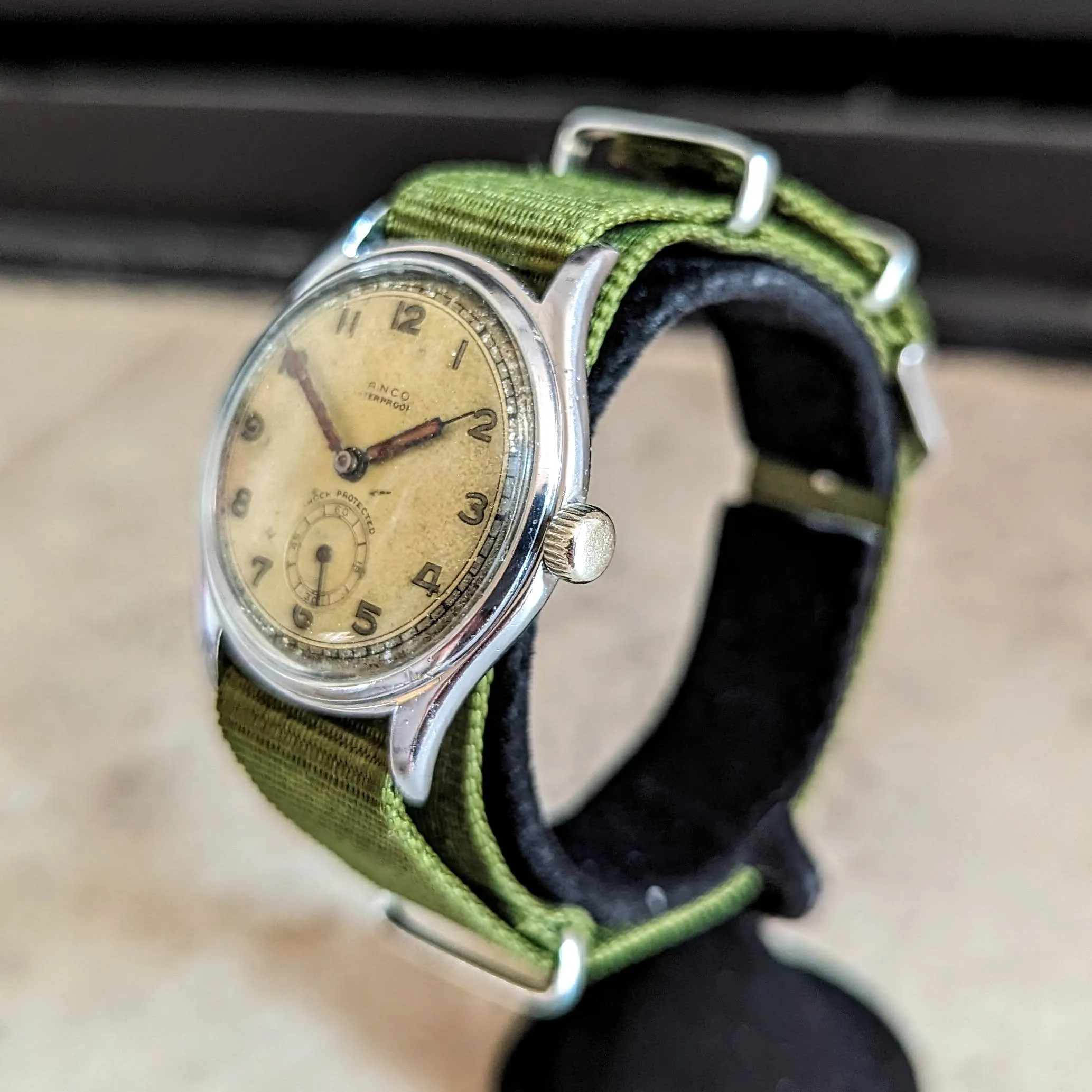 LANCO Waterproof Watch 15 Rubis Cal. 1022 ShockProtected Military Style Wristwatch