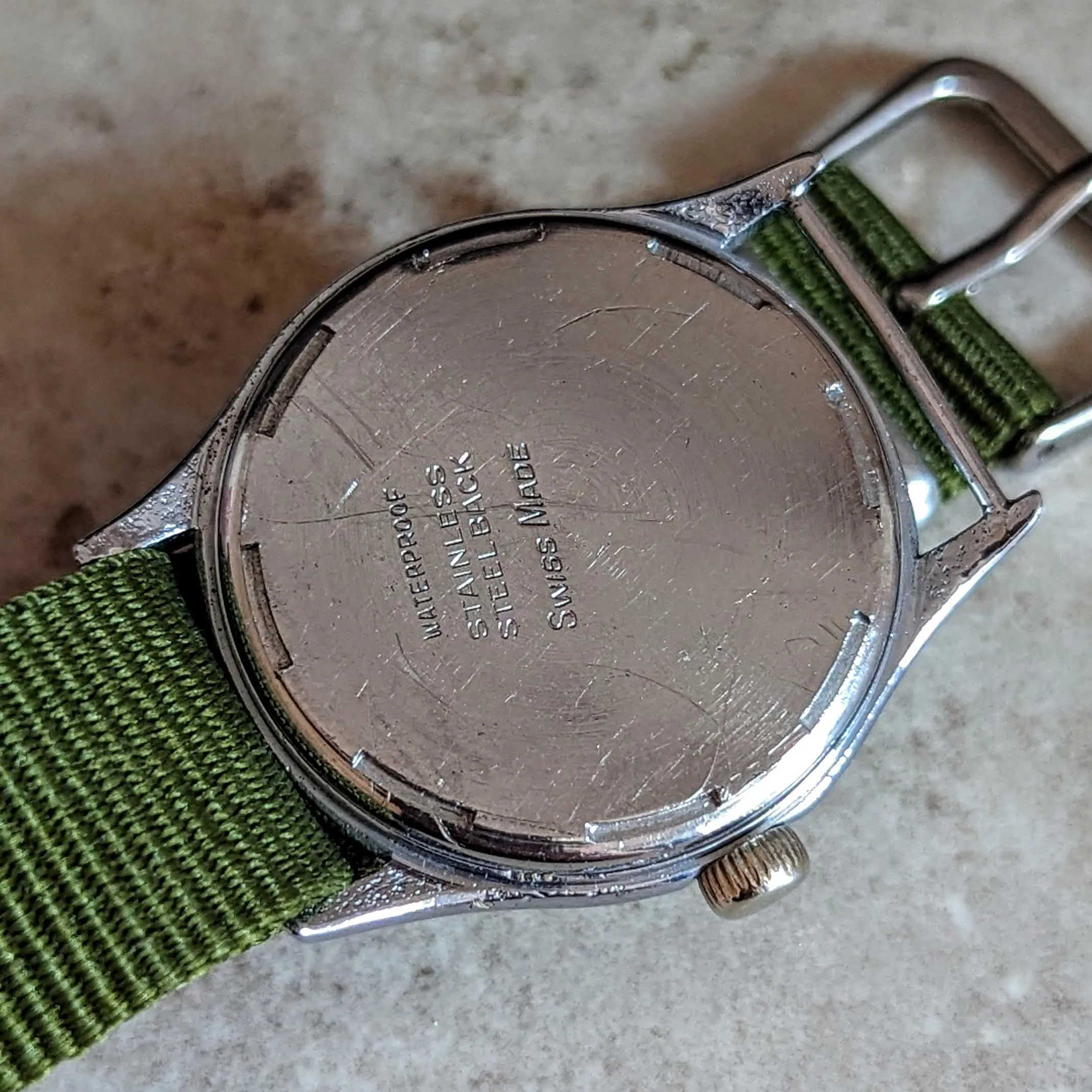 LANCO Waterproof Watch 15 Rubis Cal. 1022 ShockProtected Military Style Wristwatch