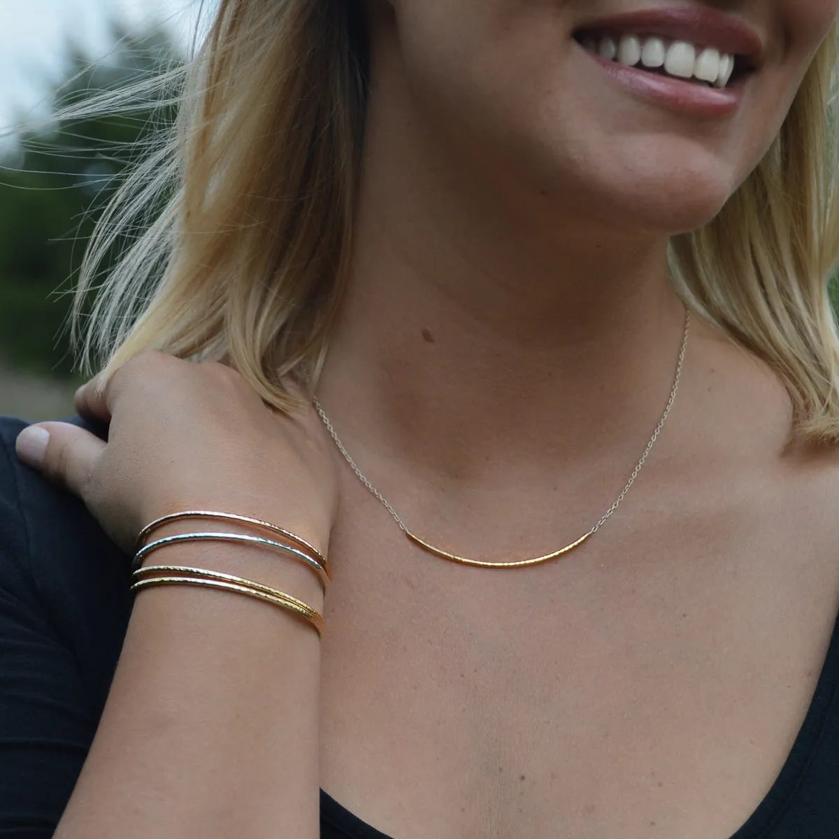 LATERAL FORGED BAR NECKLACE