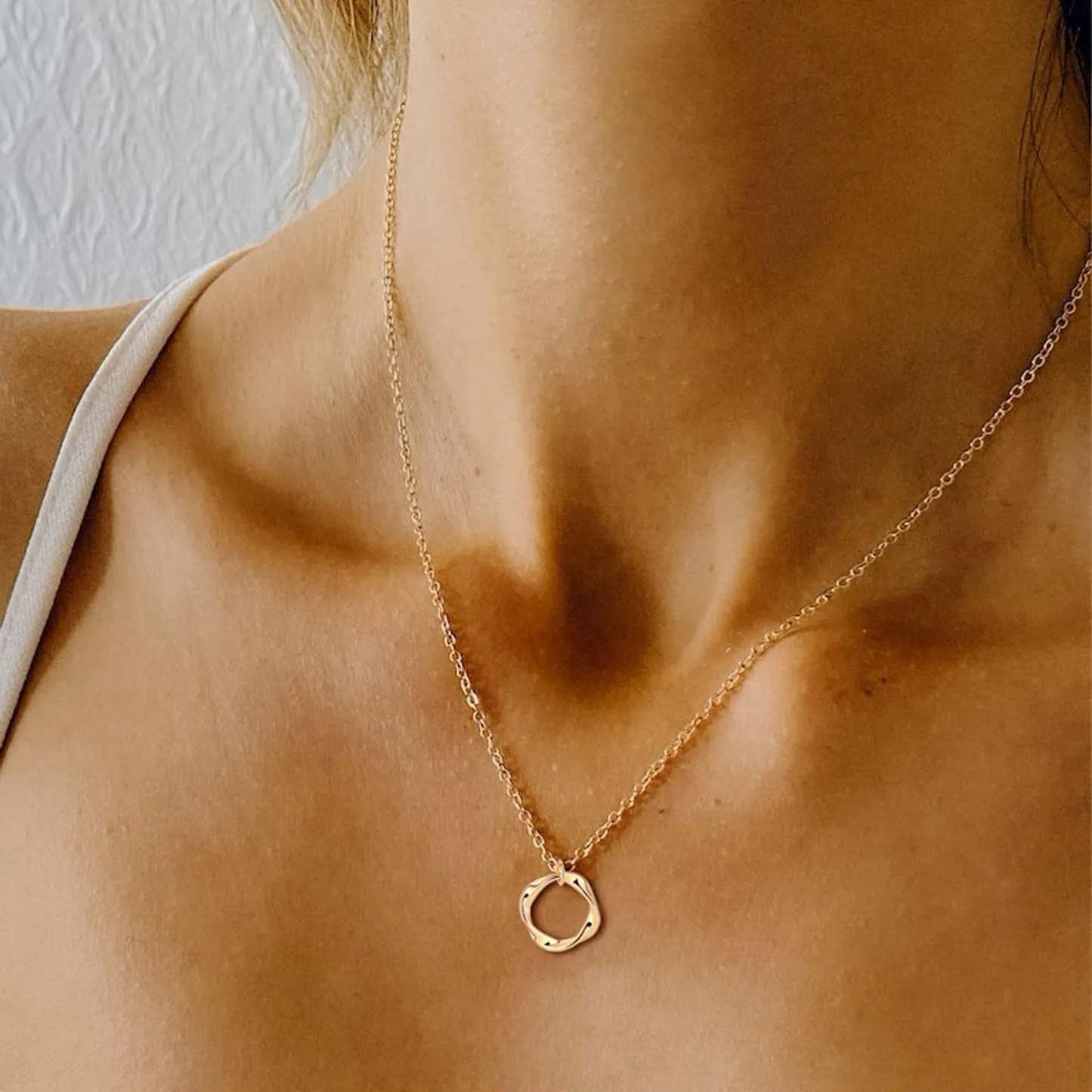 Layered Necklaces for Women Necklace Stack Dainty Necklace Cross Necklace Circle Paperclip Pearl Necklaces Pendant Chain Necklaces Choker Necklace for Women Simple Jewelry Gift