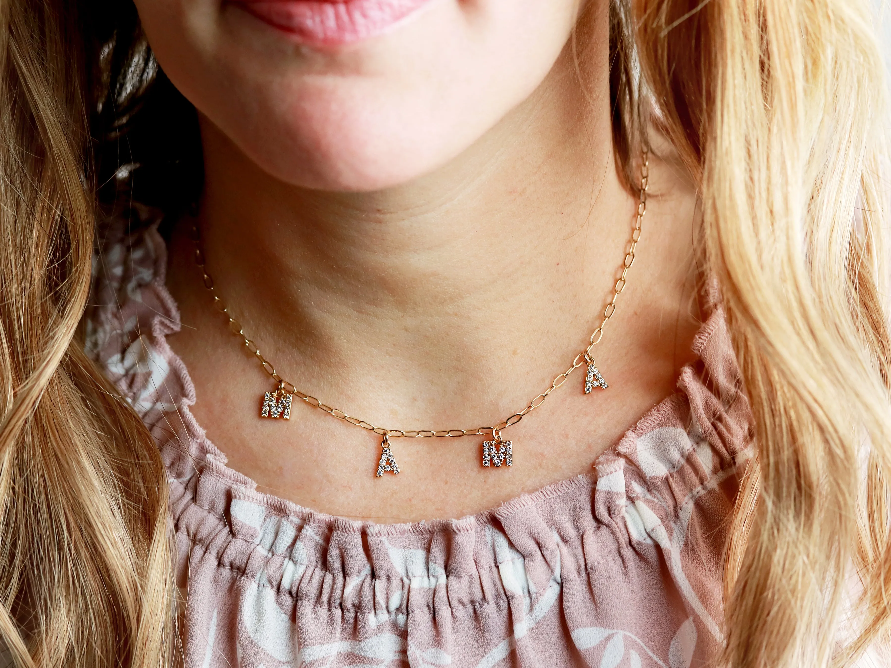 Mama Necklace