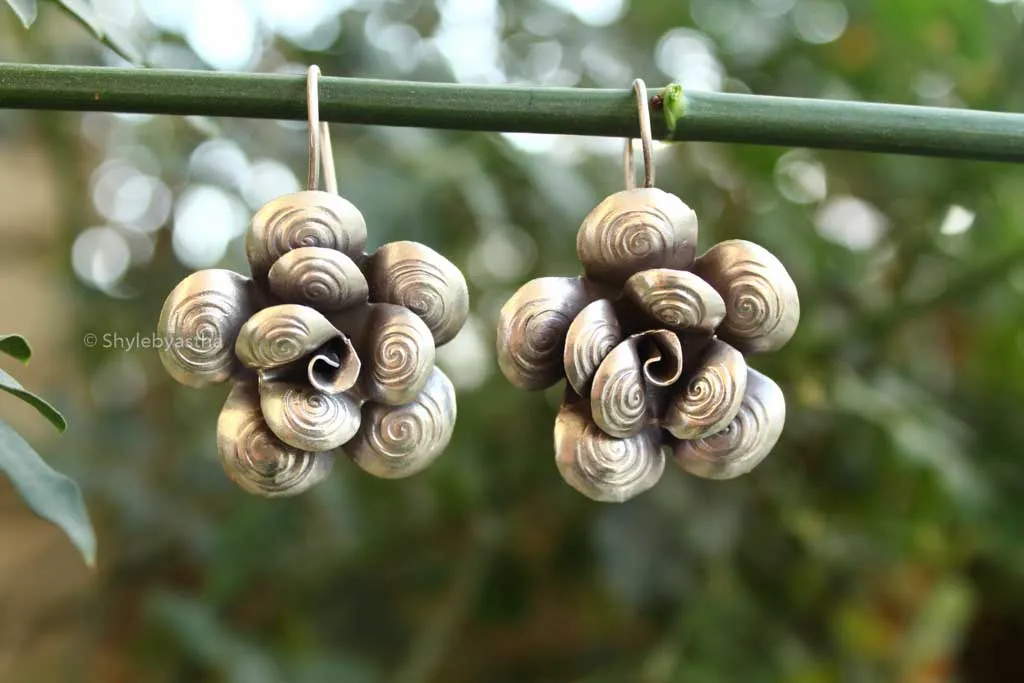 Moh Rose Petal Matte Drop Earrings