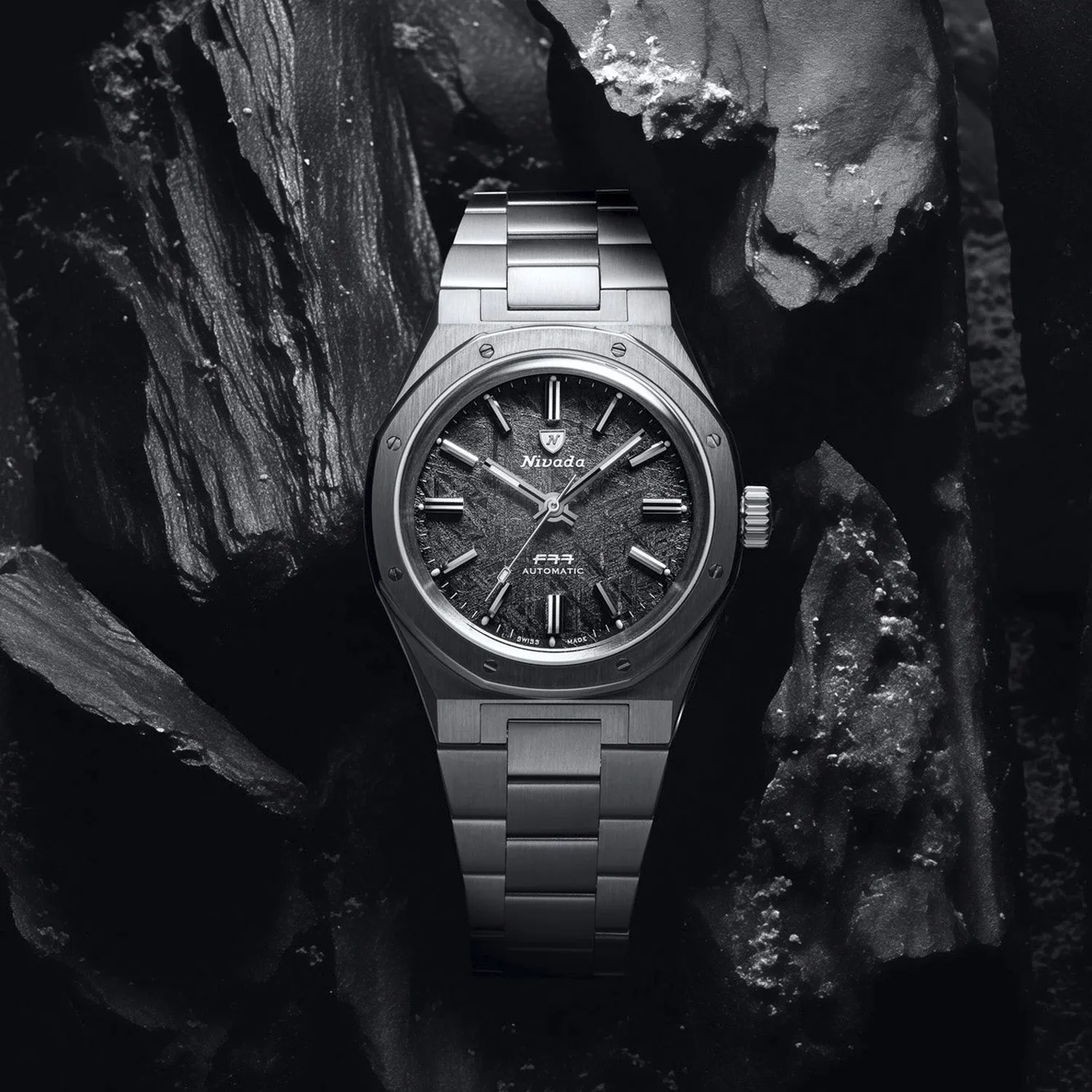Nivada Grenchen F77 Meteorite Automatic – 68008A77
