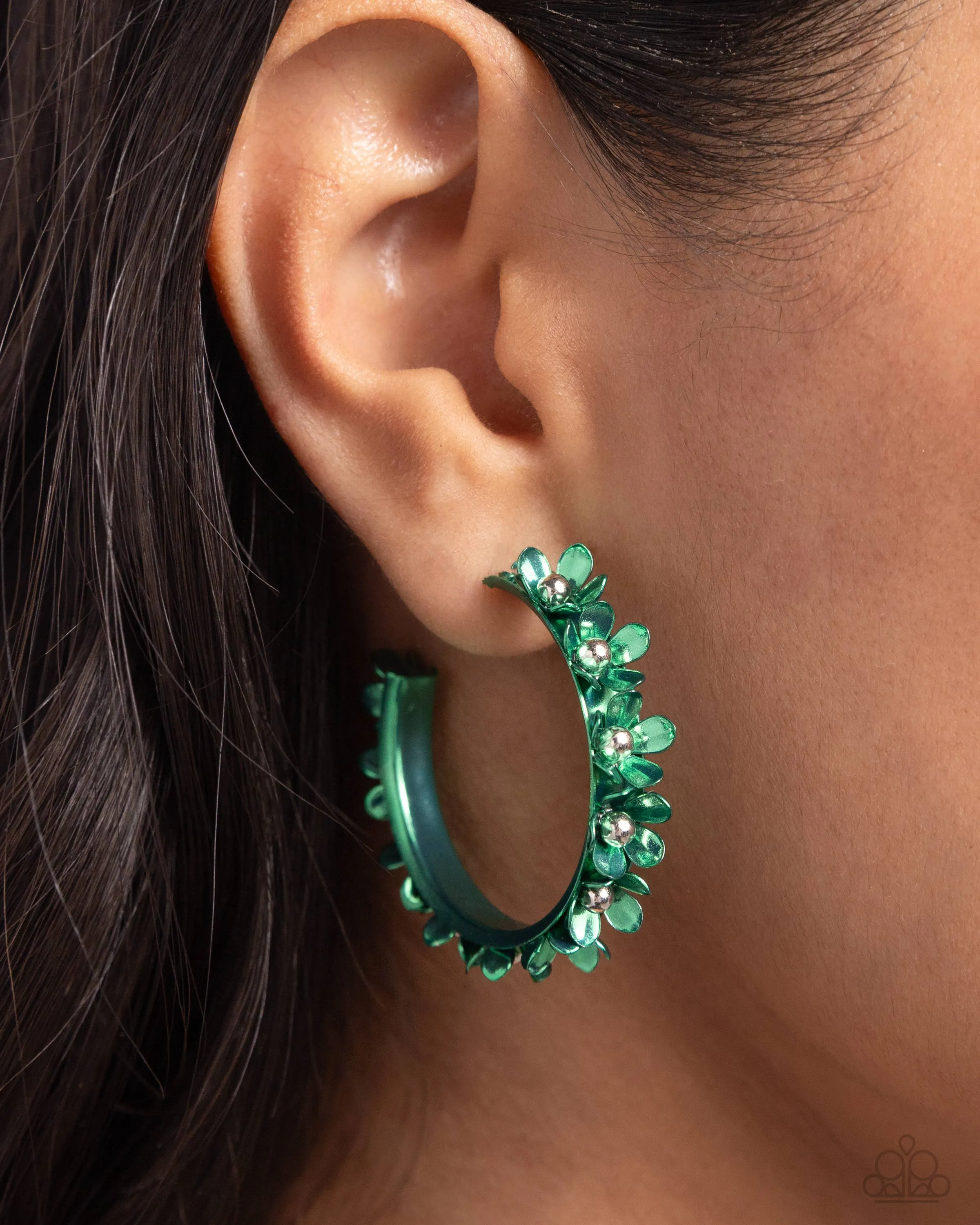 Paparazzi Fashionable Flower Crown - Green Hoop Earrings