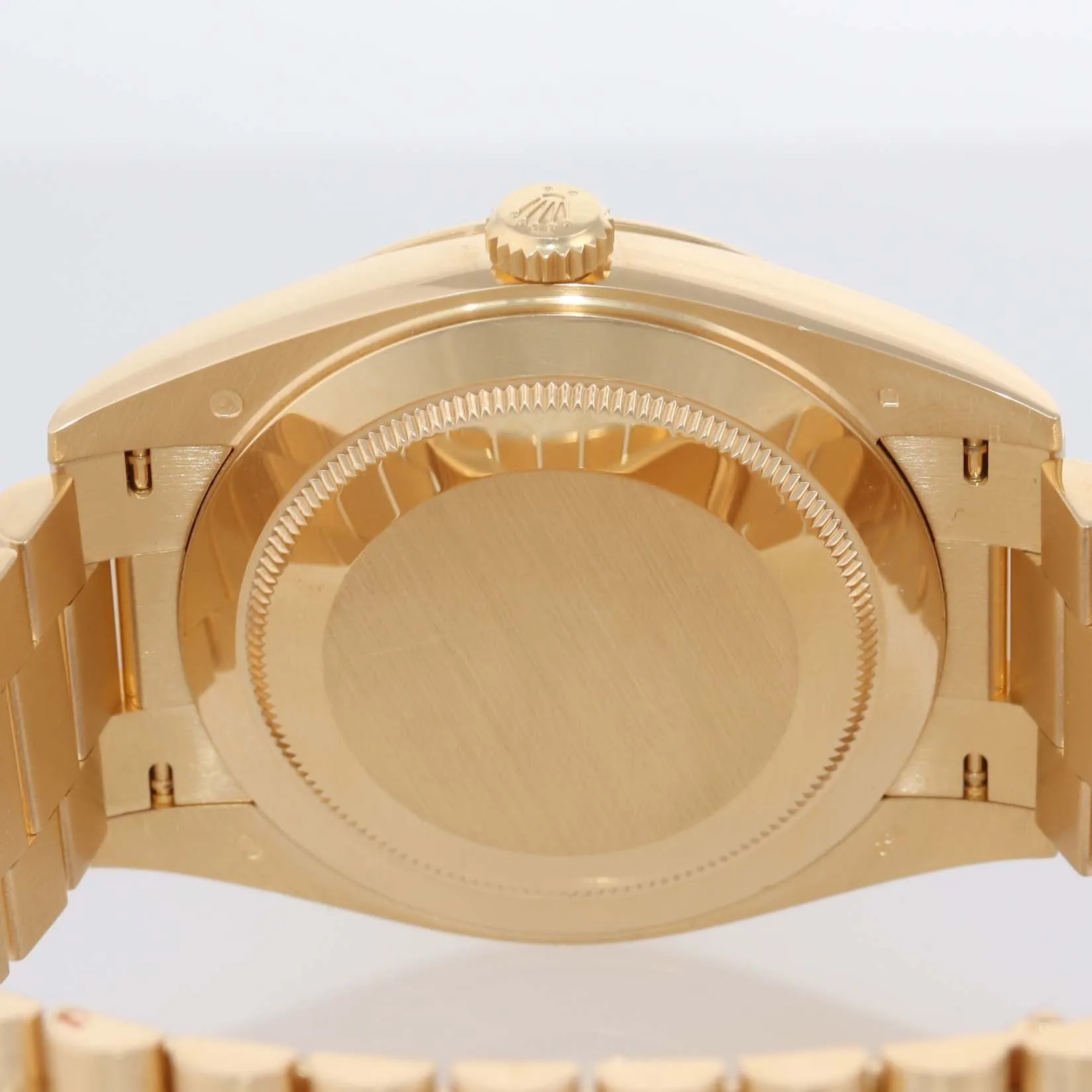 PAPERS 2018 Rolex Day Date 40 18k Gold President Champagne Roman 228238 Watch