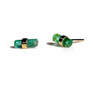 Raw Emerald Stud Earrings in gold