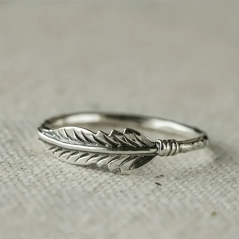 Retro Men's Elephant Feather Pattern Ring For Men