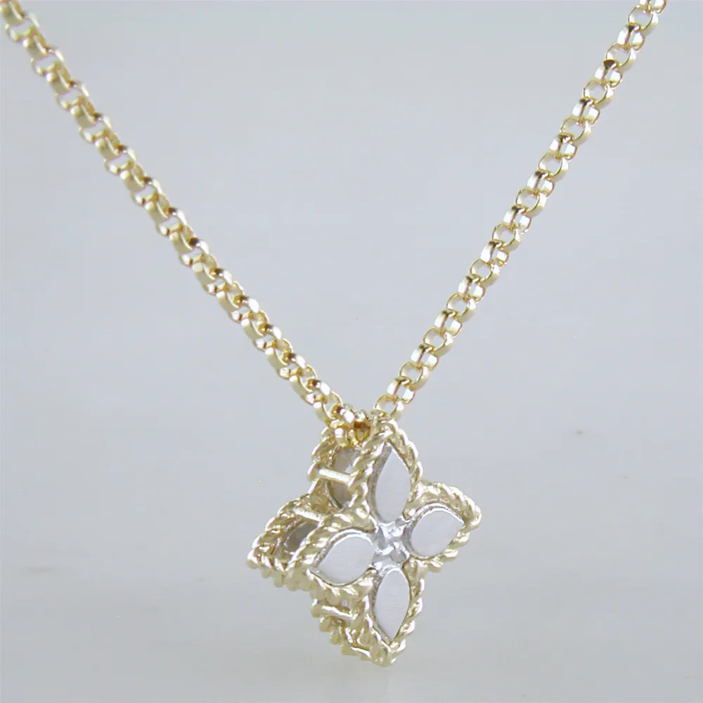 Roberto Coin Princess Flower Diamond Pendant Small 18K Yellow Gold