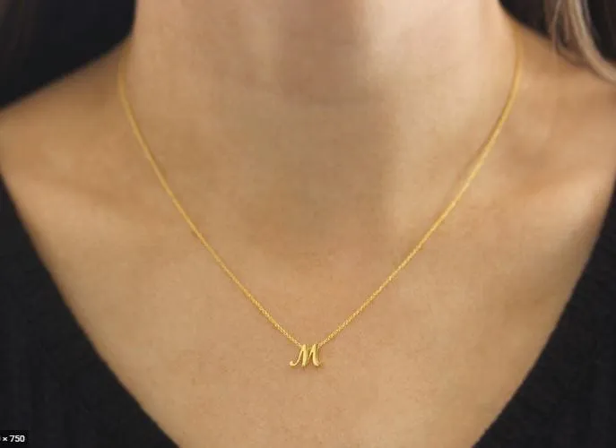 Roberto Coin Tiny Treasures Love Letter 18K Gold 'M' Pendant