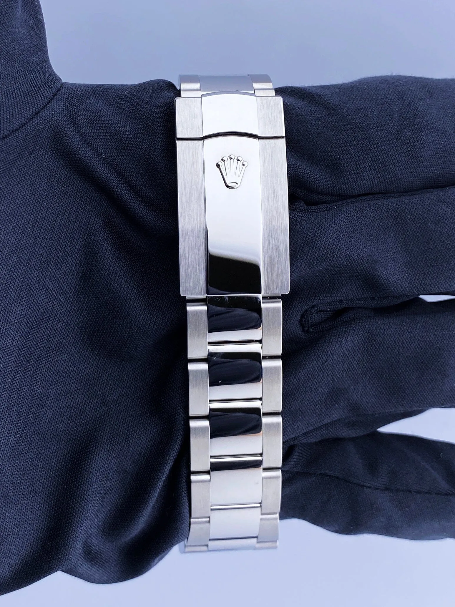 Rolex Datejust 126334 Blue Dial Mens Watch Box & Papers