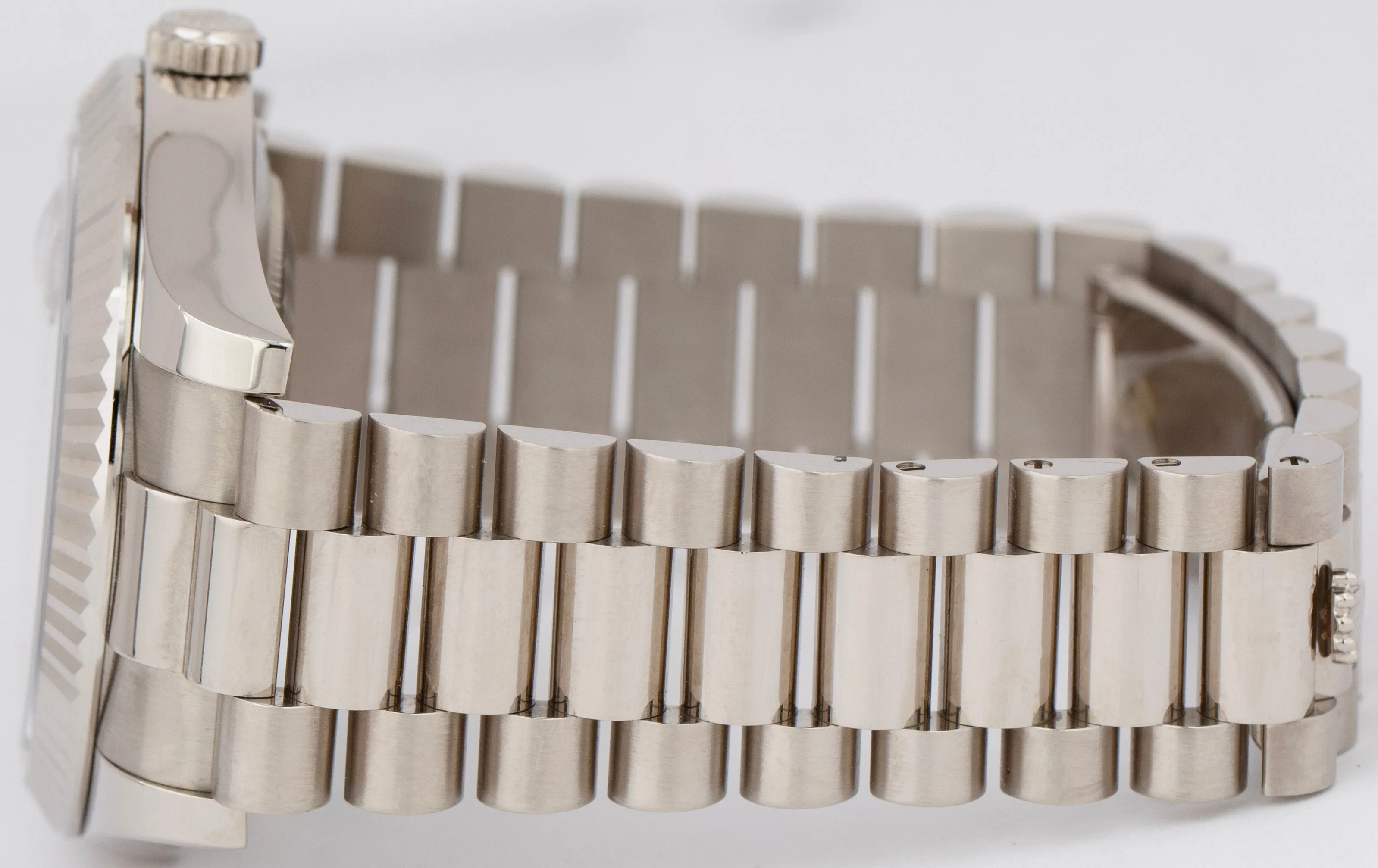Rolex Day-Date II Presidential 41mm Silver Roman 18K White Gold 218239 B P