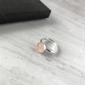 Rose Quartz Round Gemstone Ring