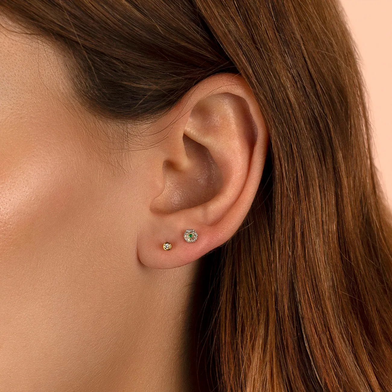 Round Diamond X Emerald Flower Stud Earring 14K