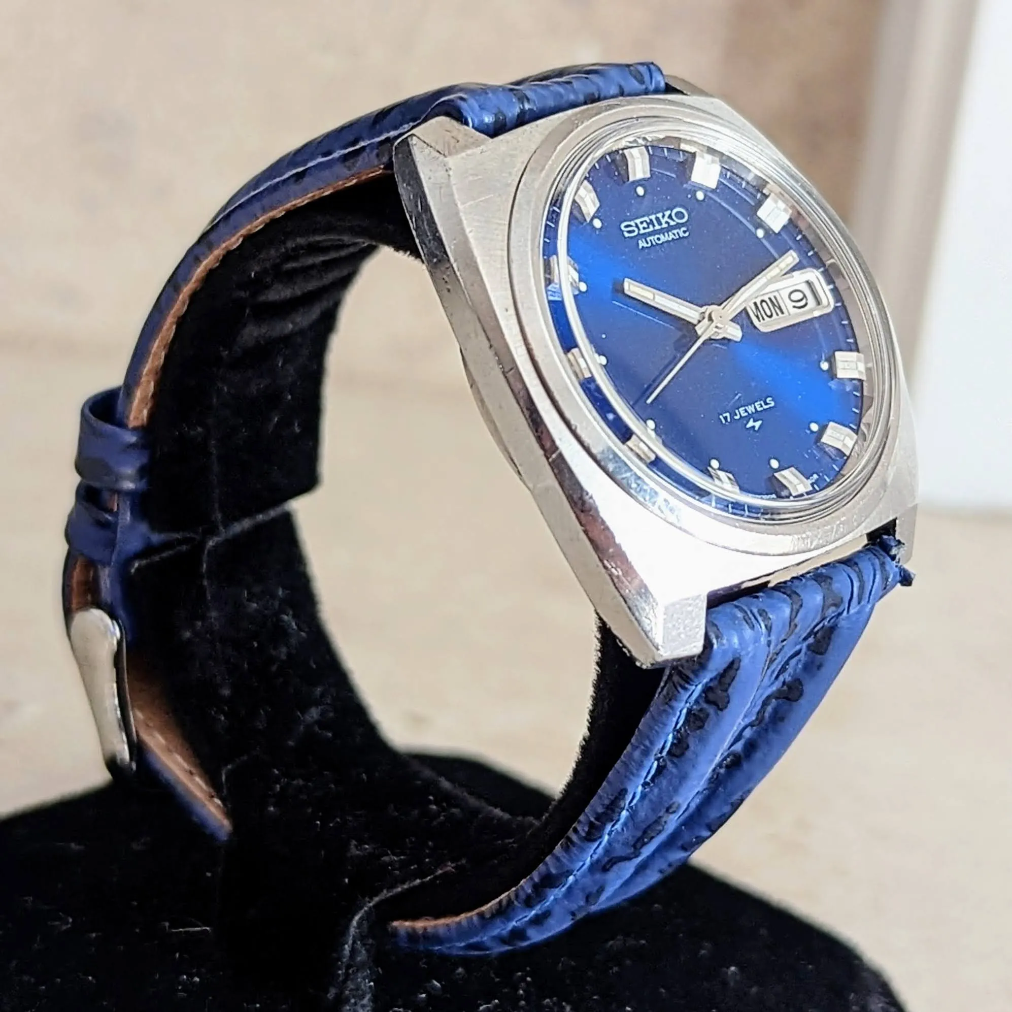 SEIKO Automatic Watch Day/Date Indicator Blue Dial Wristwatch
