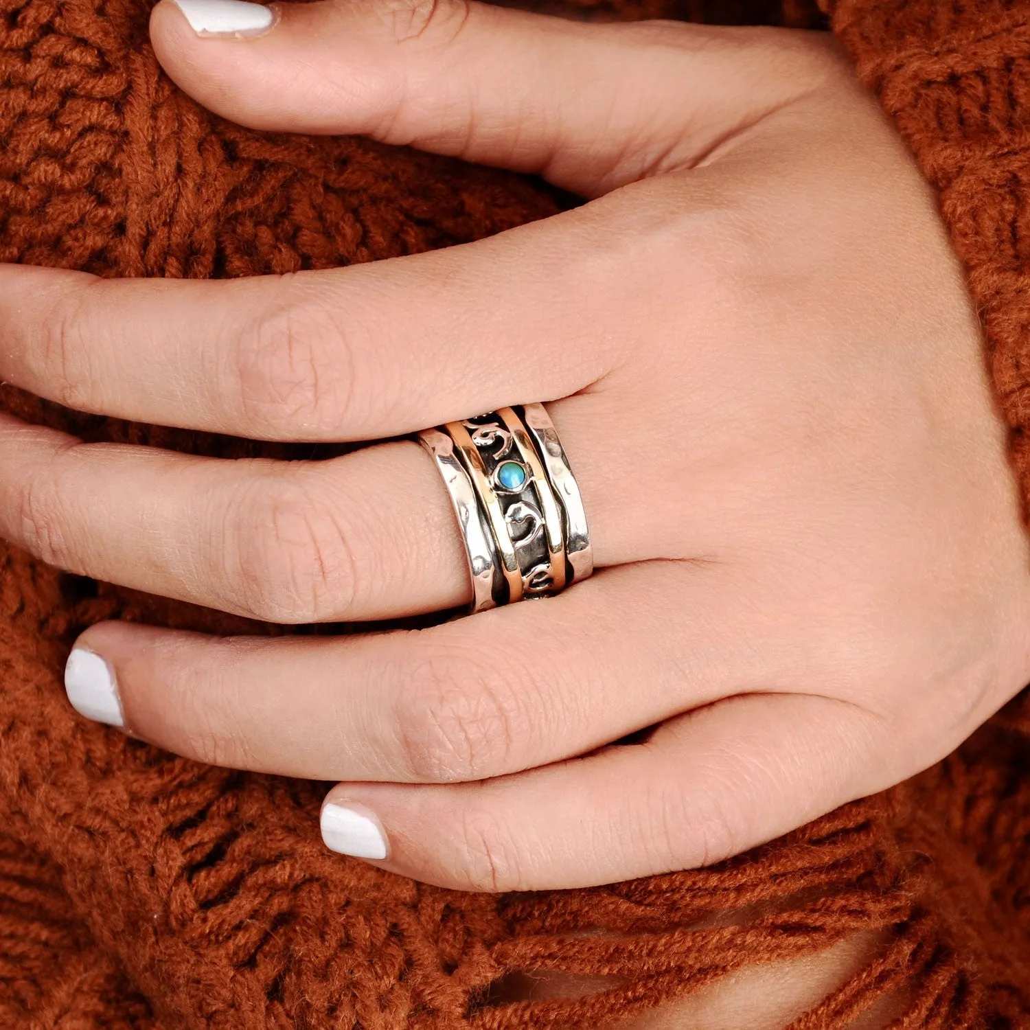 Sterling Silver Thick Spinner Ring with Turquoise