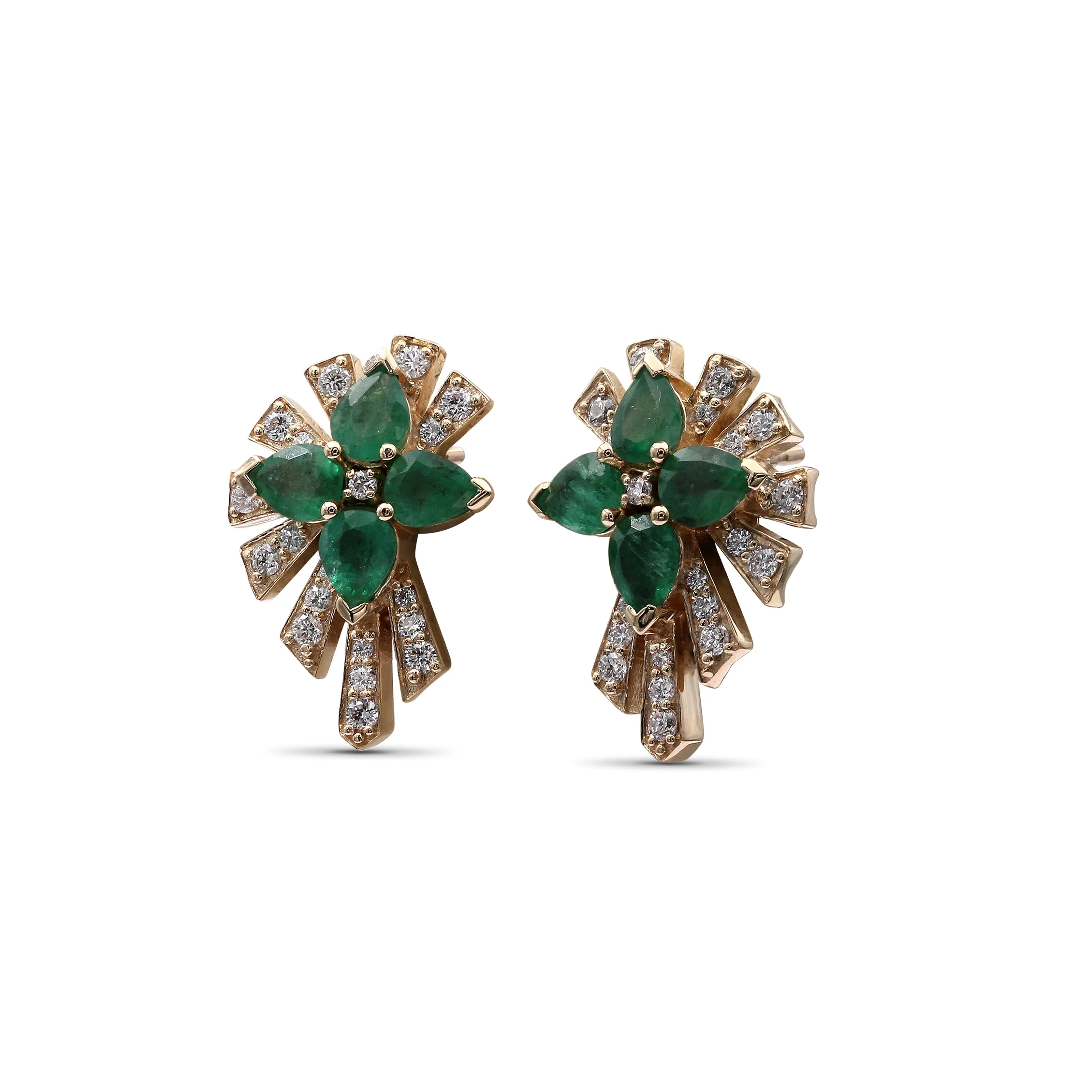 Sunray Emerald 2.20ct and Diamond 0.50ct Earring in 18K Gold