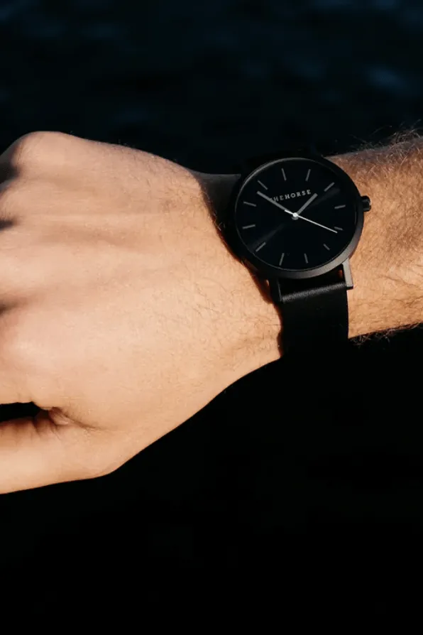 THE HORSE THE ORIGINAL WATCH - MATTE BLACK/BLACK/BLACK LEATHER
