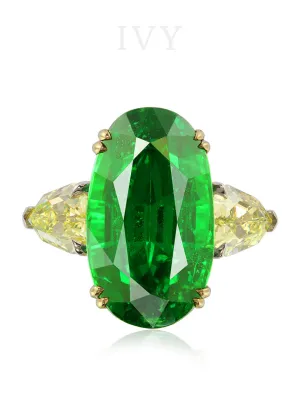 Tsavorite and Yellow Diamond Ring