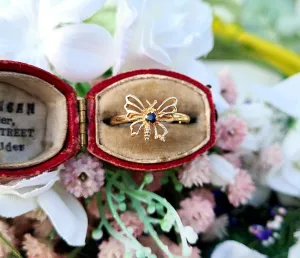 Vintage 1979 9ct Yellow Gold Dainty Blue Sapphire Butterfly Ring / Size M or 6.5