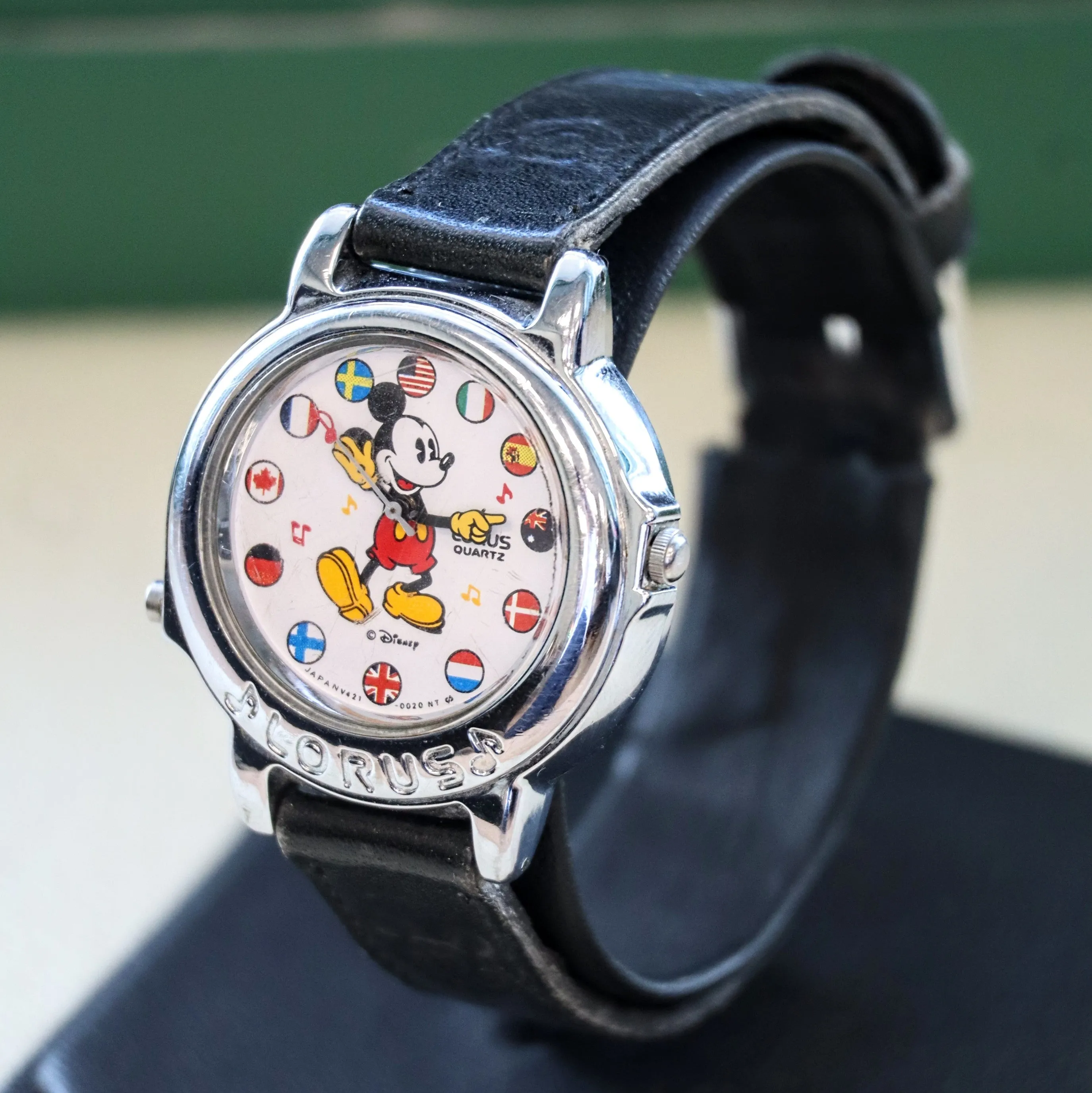Vintage Disney Musical Mickey Mouse Wristwatch Animated Hands LORUS Watch Collectible