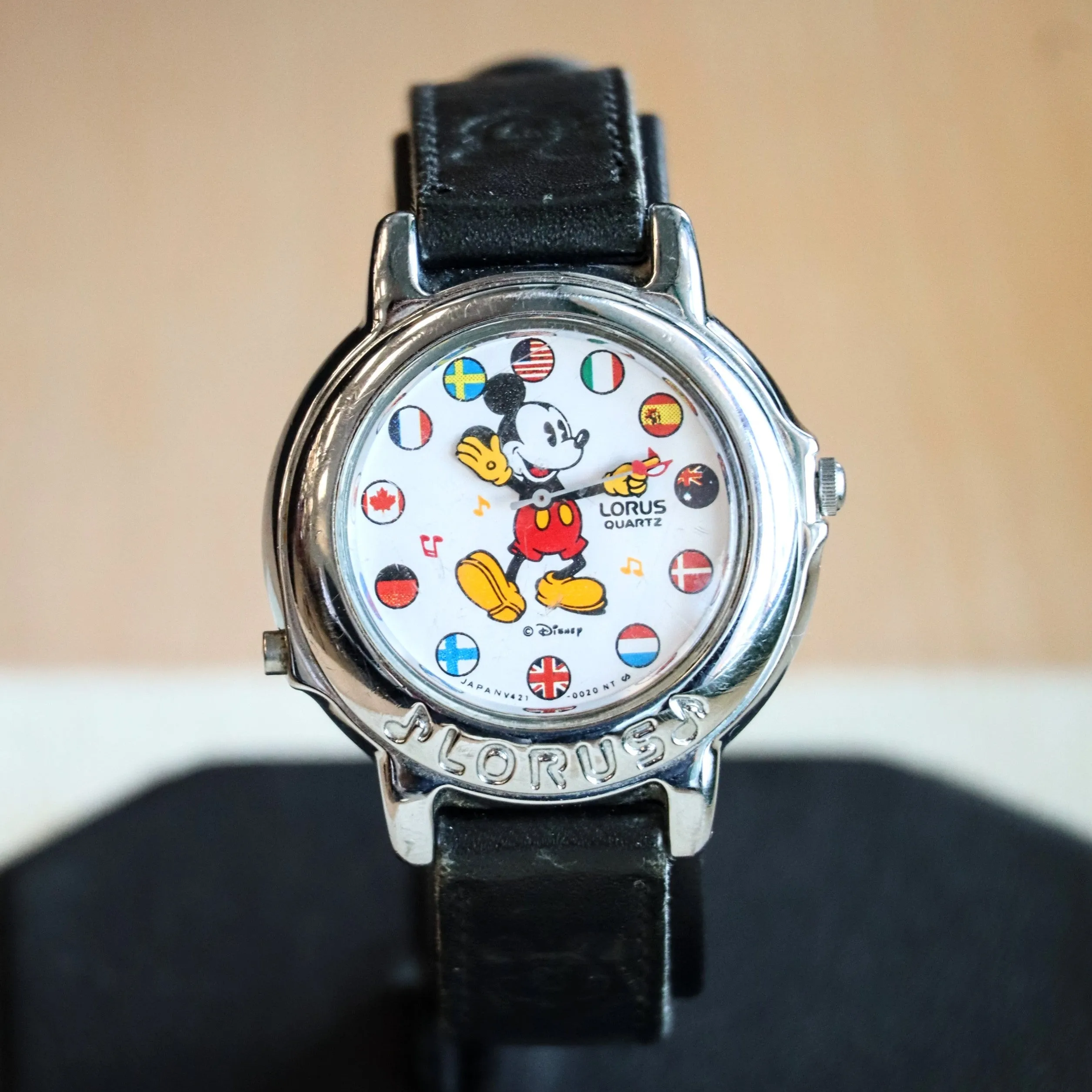 Vintage Disney Musical Mickey Mouse Wristwatch Animated Hands LORUS Watch Collectible