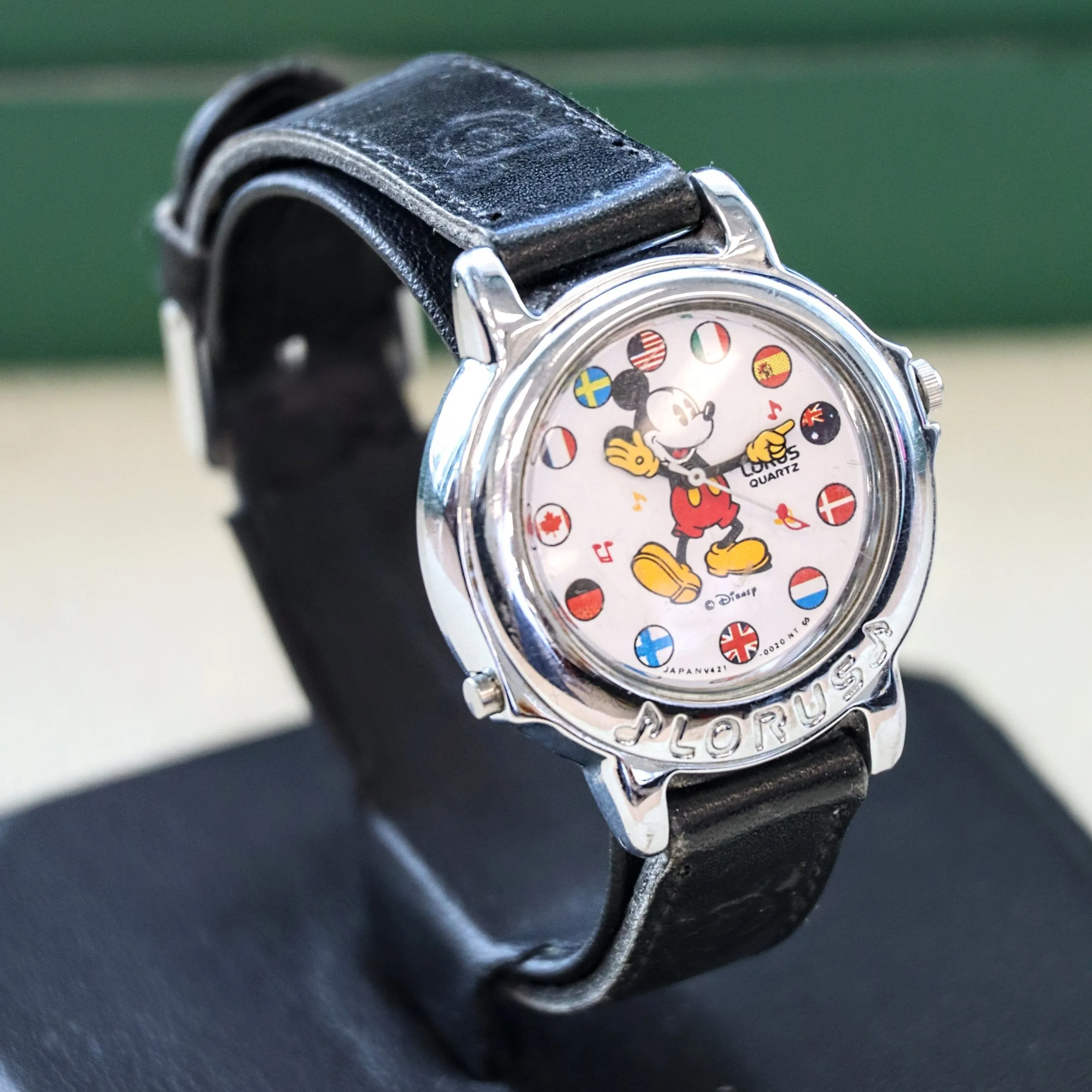 Vintage Disney Musical Mickey Mouse Wristwatch Animated Hands LORUS Watch Collectible