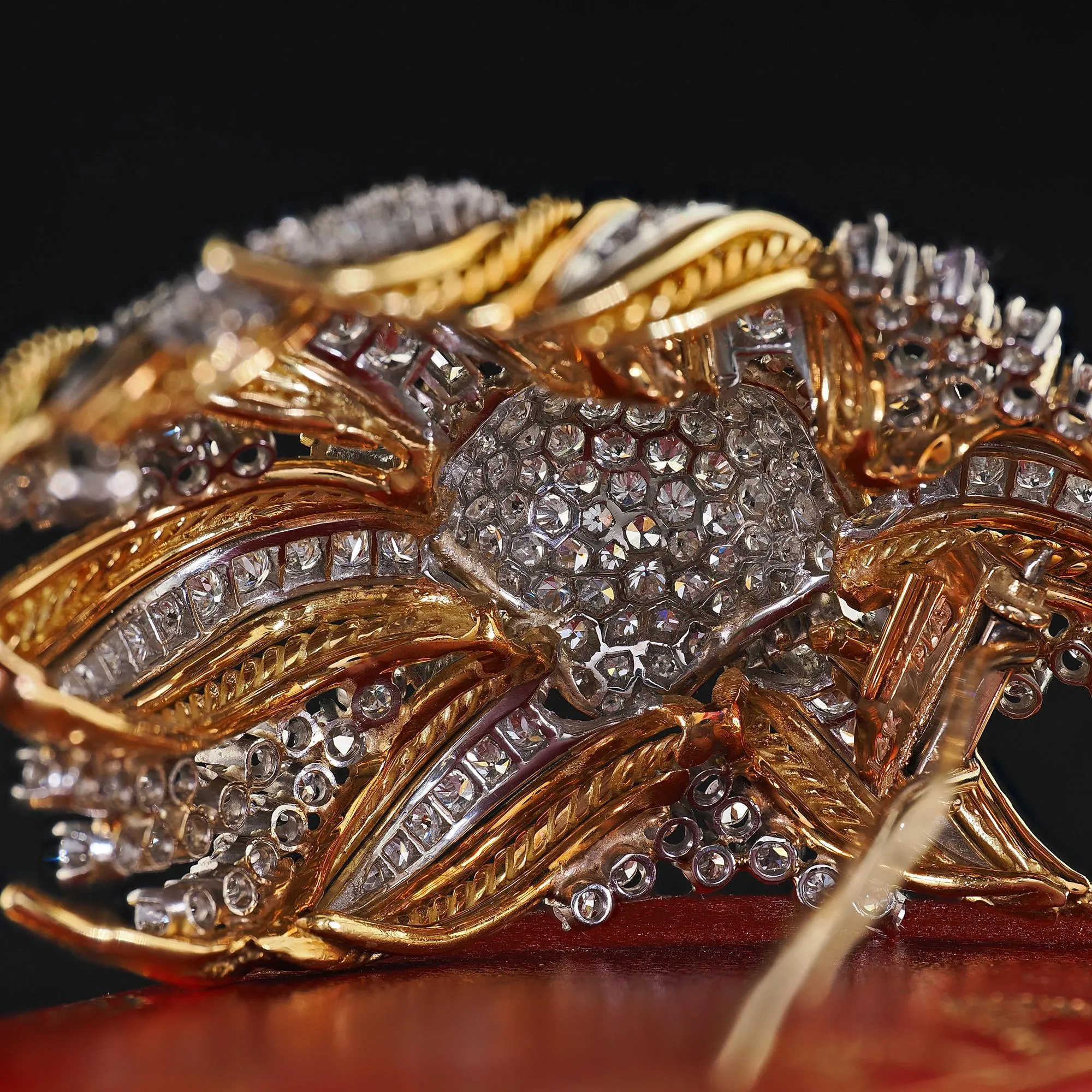 Vintage Retro 14K Yellow Gold and Platinum Diamond Floral Pin Brooch