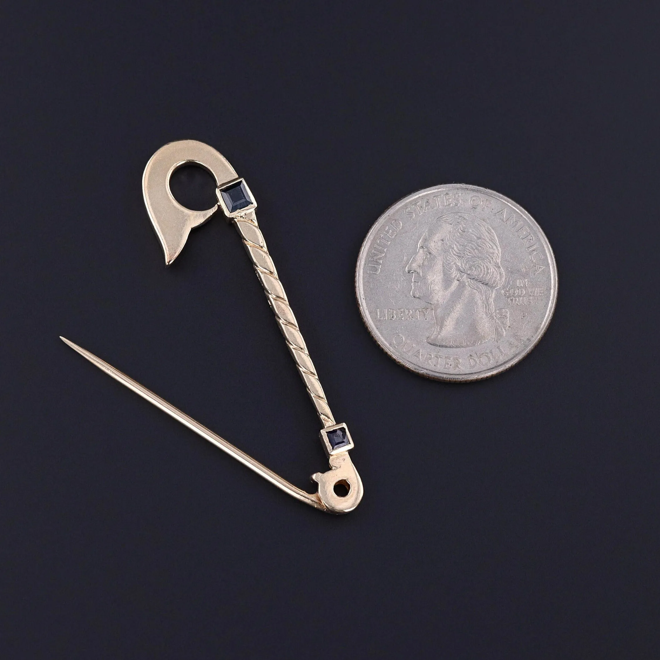 Vintage Sapphire Safety Pin of 12ct Gold