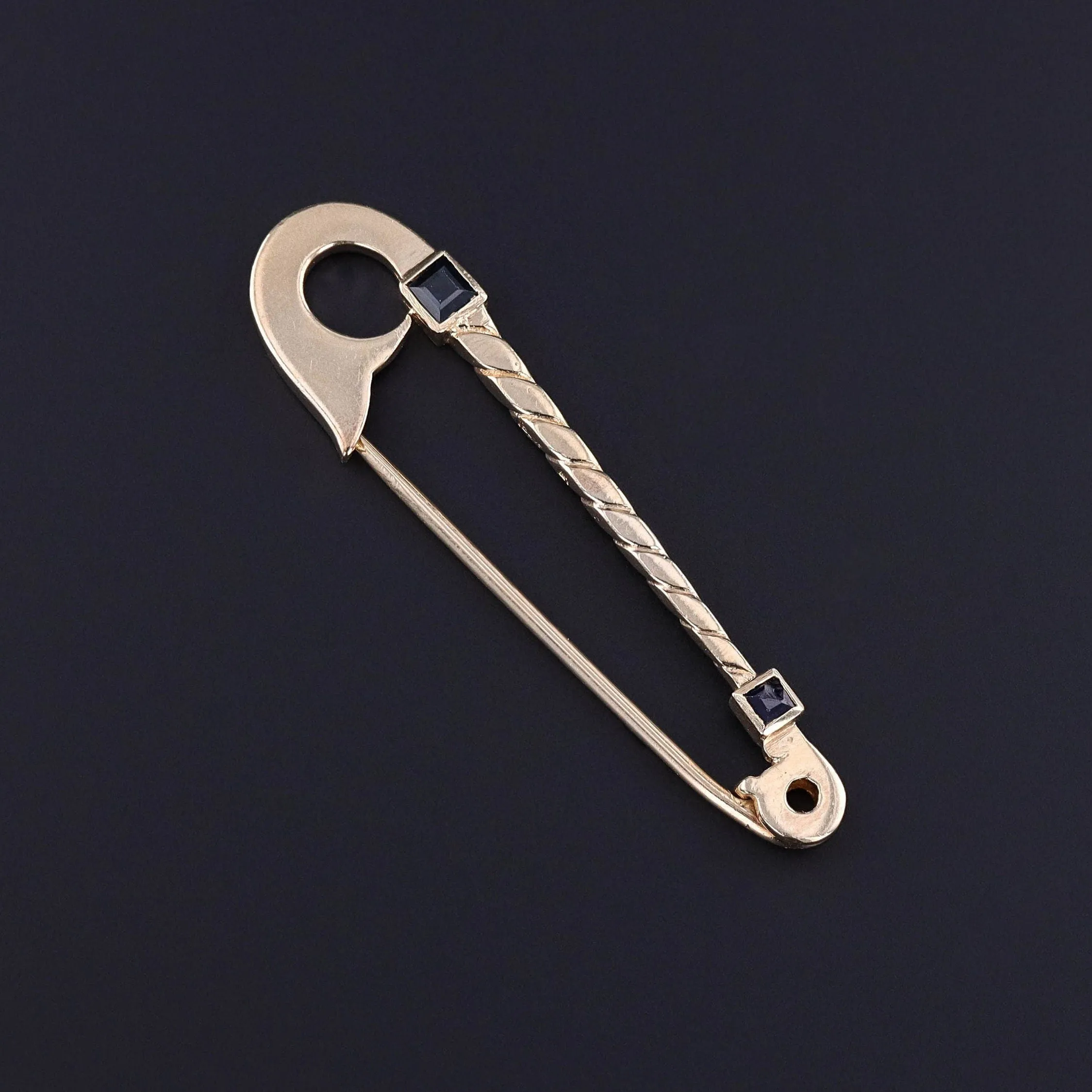 Vintage Sapphire Safety Pin of 12ct Gold